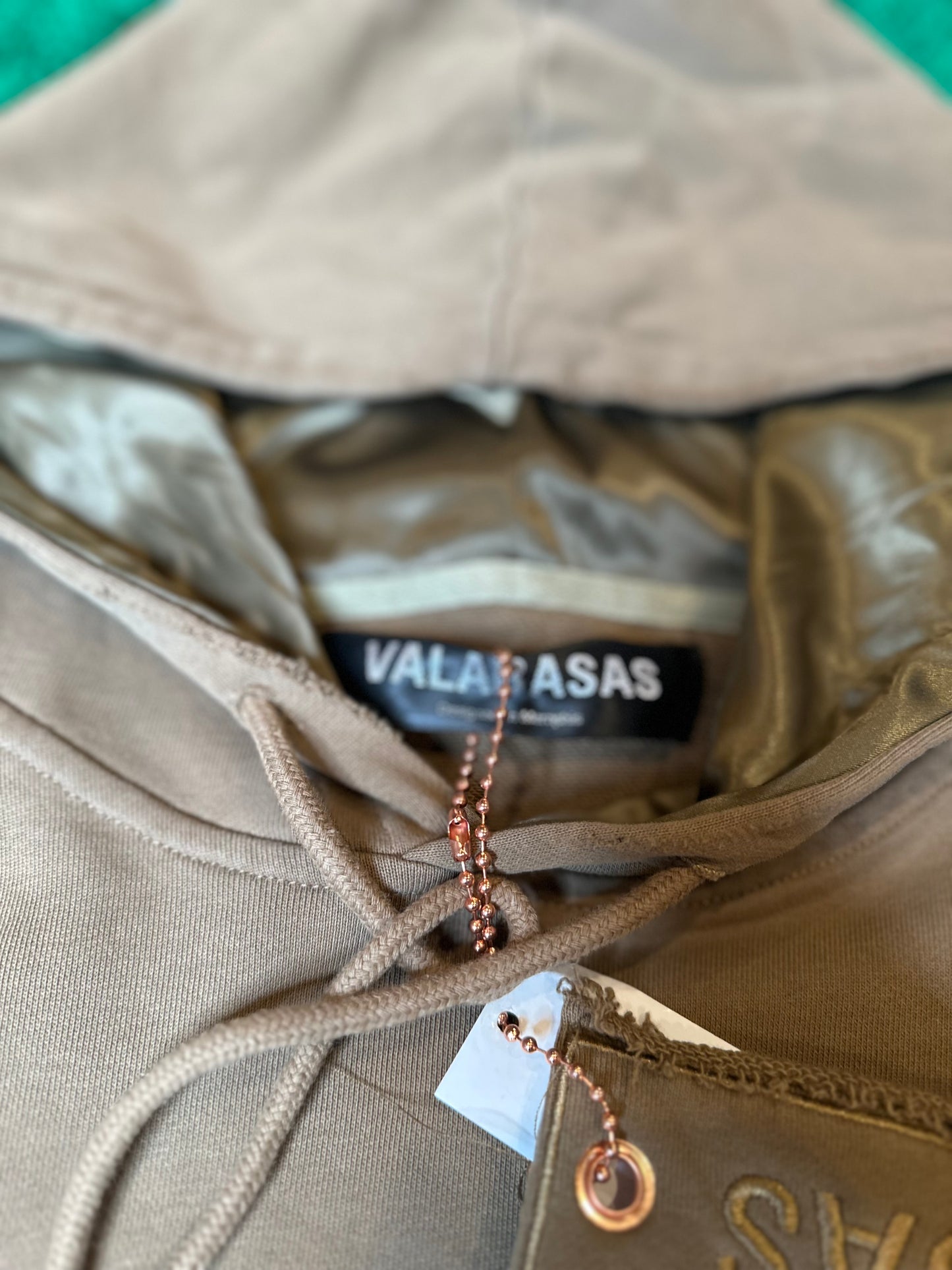 Valabasas Hoodie Tan DS Size XL