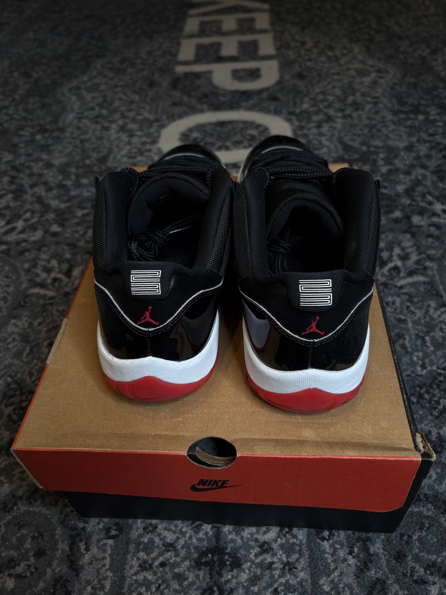 Jordan 11 Retro Low “Bred” OG CLEAN SIZE 11.5