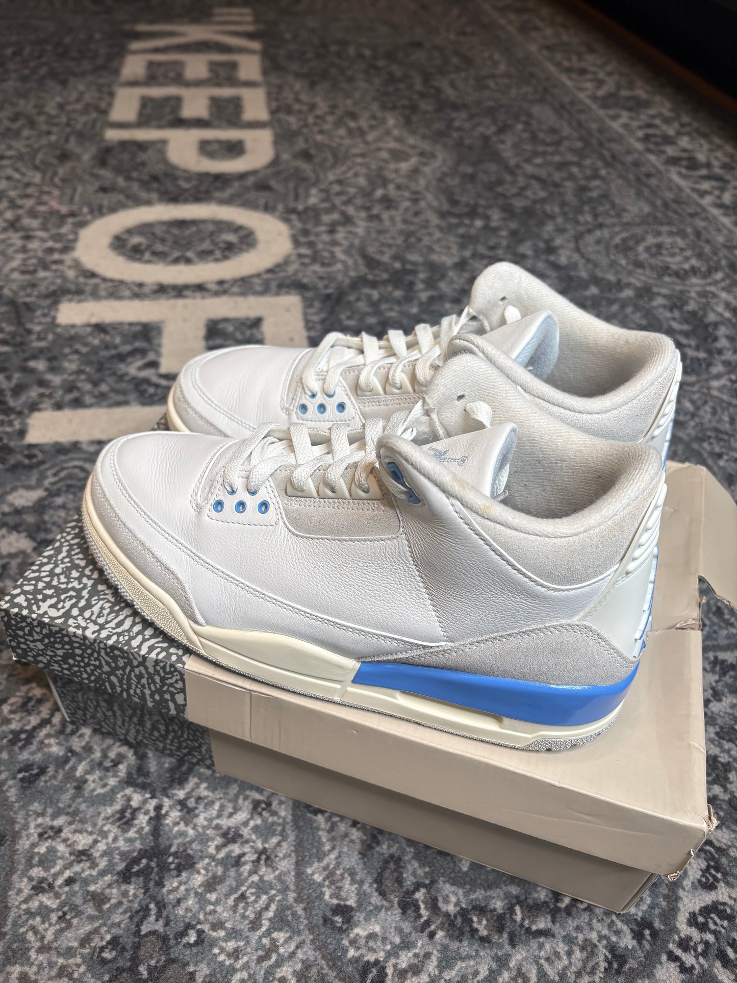 Jordan 3 Retro “Lucky Shorts” CLEAN OG SIZE 9