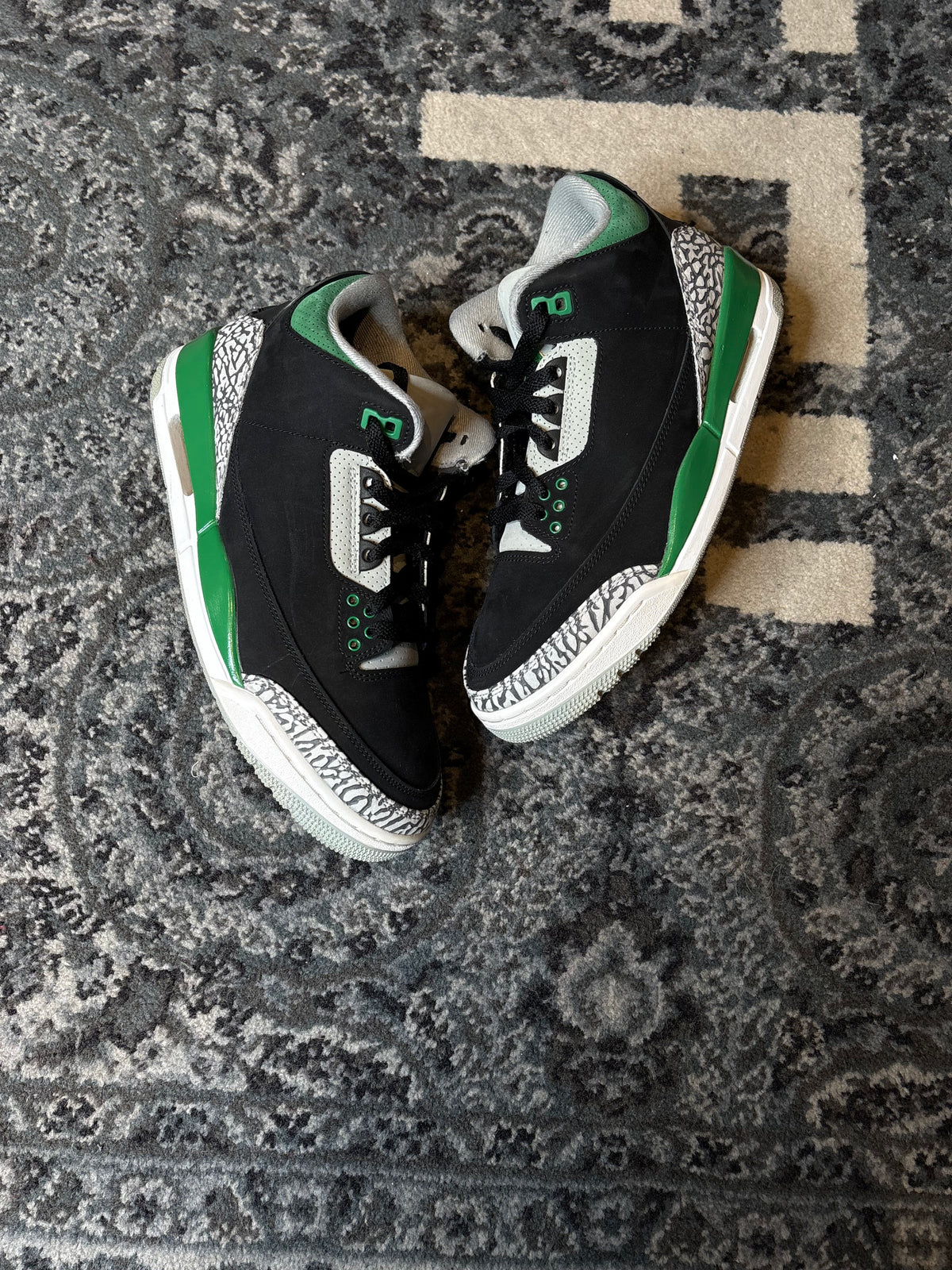 Jordan 3 Retro “Pine Green” Po Nb Size 7.5