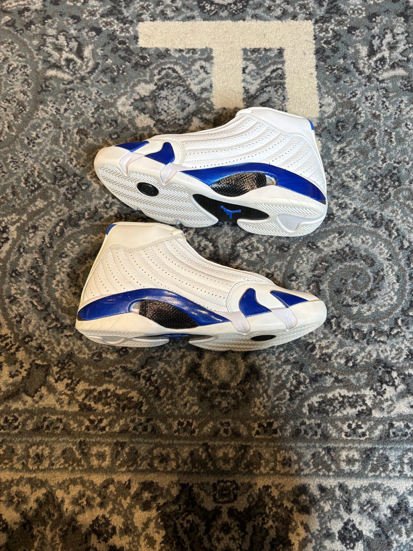 Jordan 14 Retro “Hyper Royal” CLEAN OG SIZE 8.5
