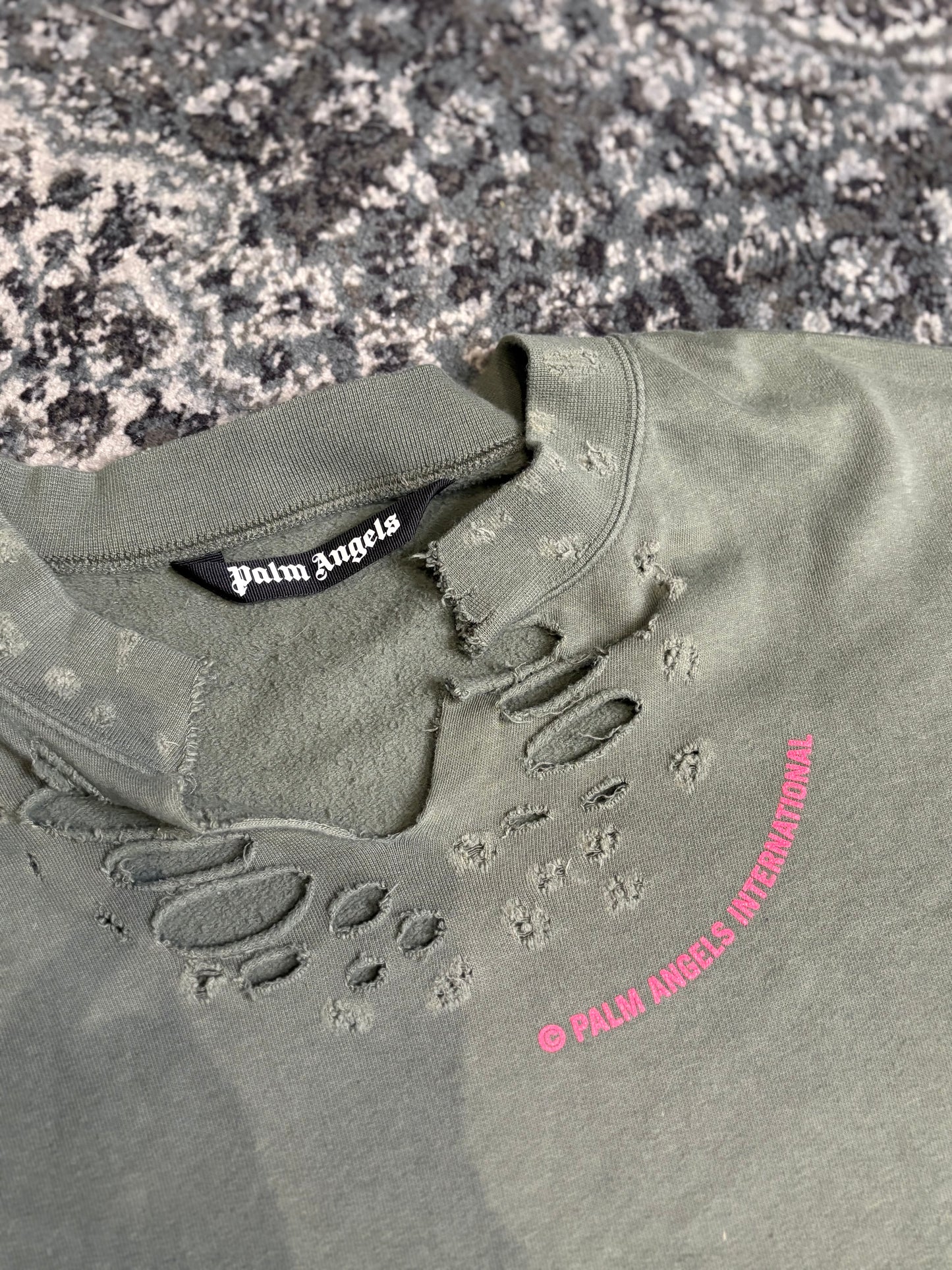 Palm Angels Distressed Crewneck Size Large