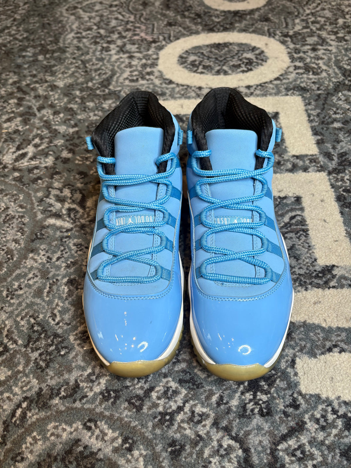 Jordan 11 Retro “Pantone” Clean Nb Size 10.5
