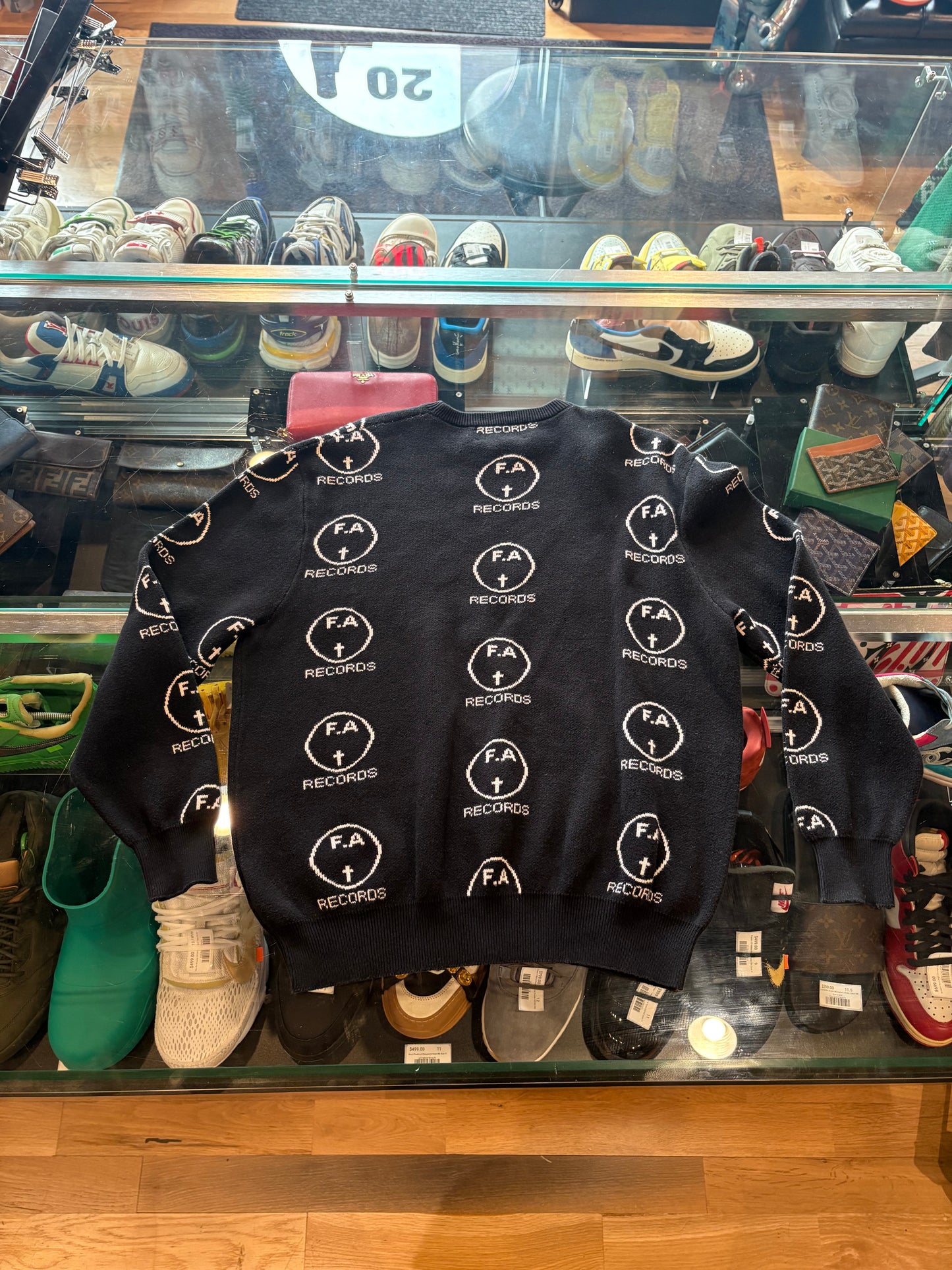 F.A. Black Crewneck Sz M