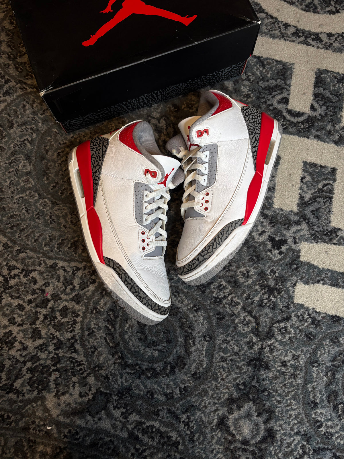 Jordan 3 Retro “Fire Red” Clean Og Size 12