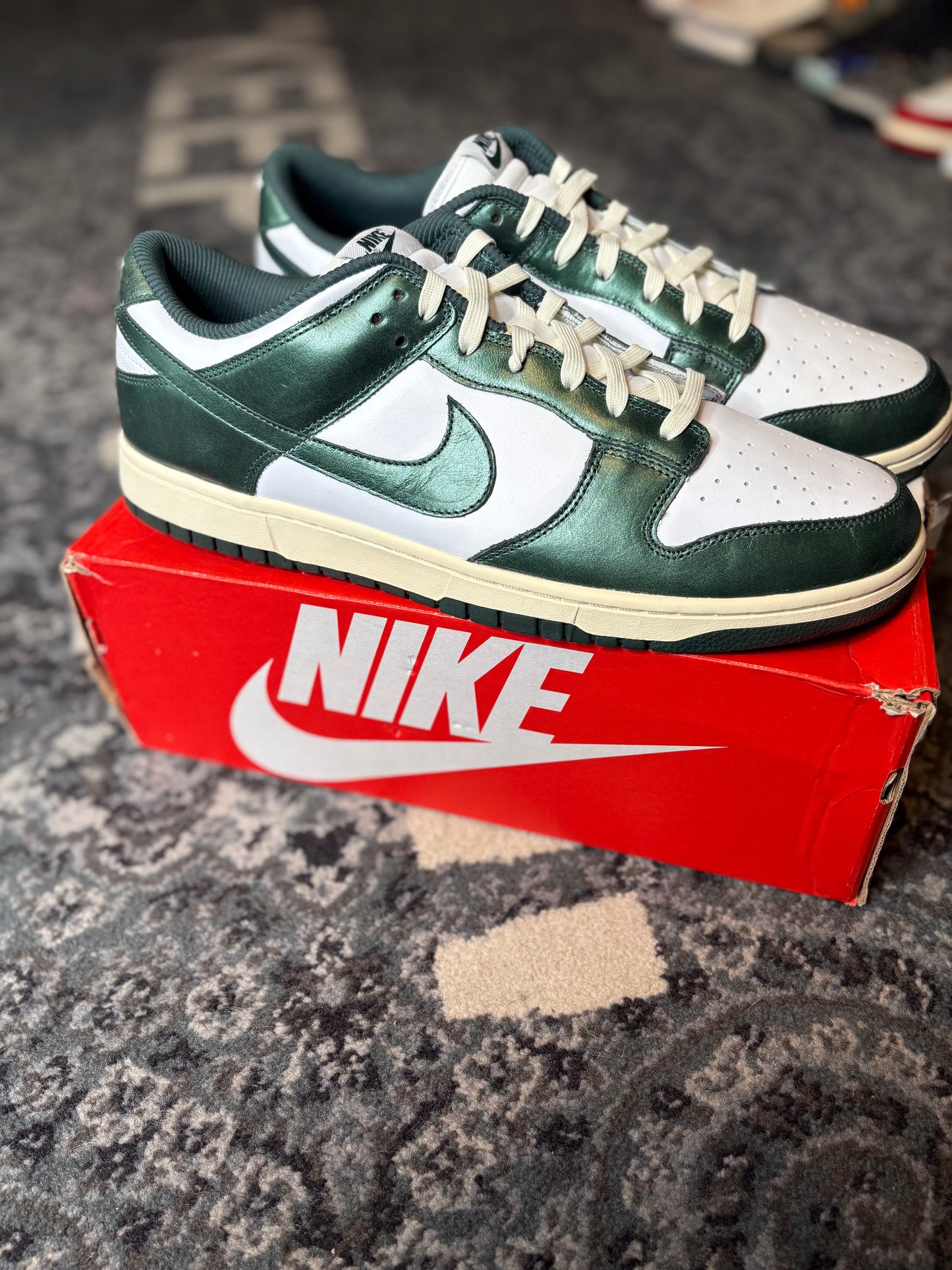Nike Dunk Low “Vintage Green” Clean Og Size 15M/16.5W