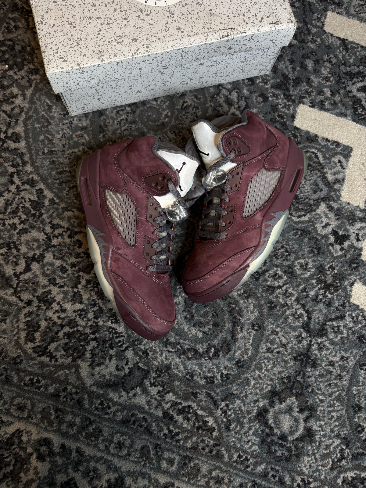 Jordan 5 Retro “Burgundy” Po Og Size 9