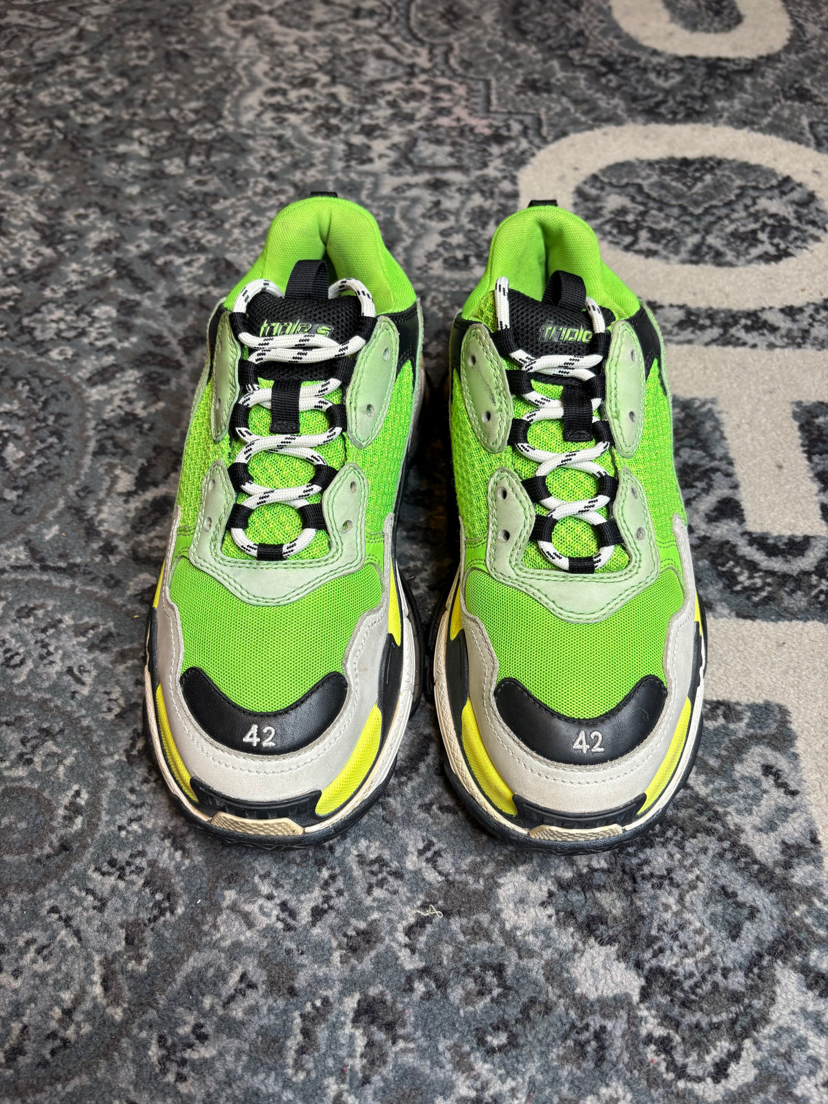 Balenciaga Triple S “Lime Green” Po Nb Size 9(42 EU)