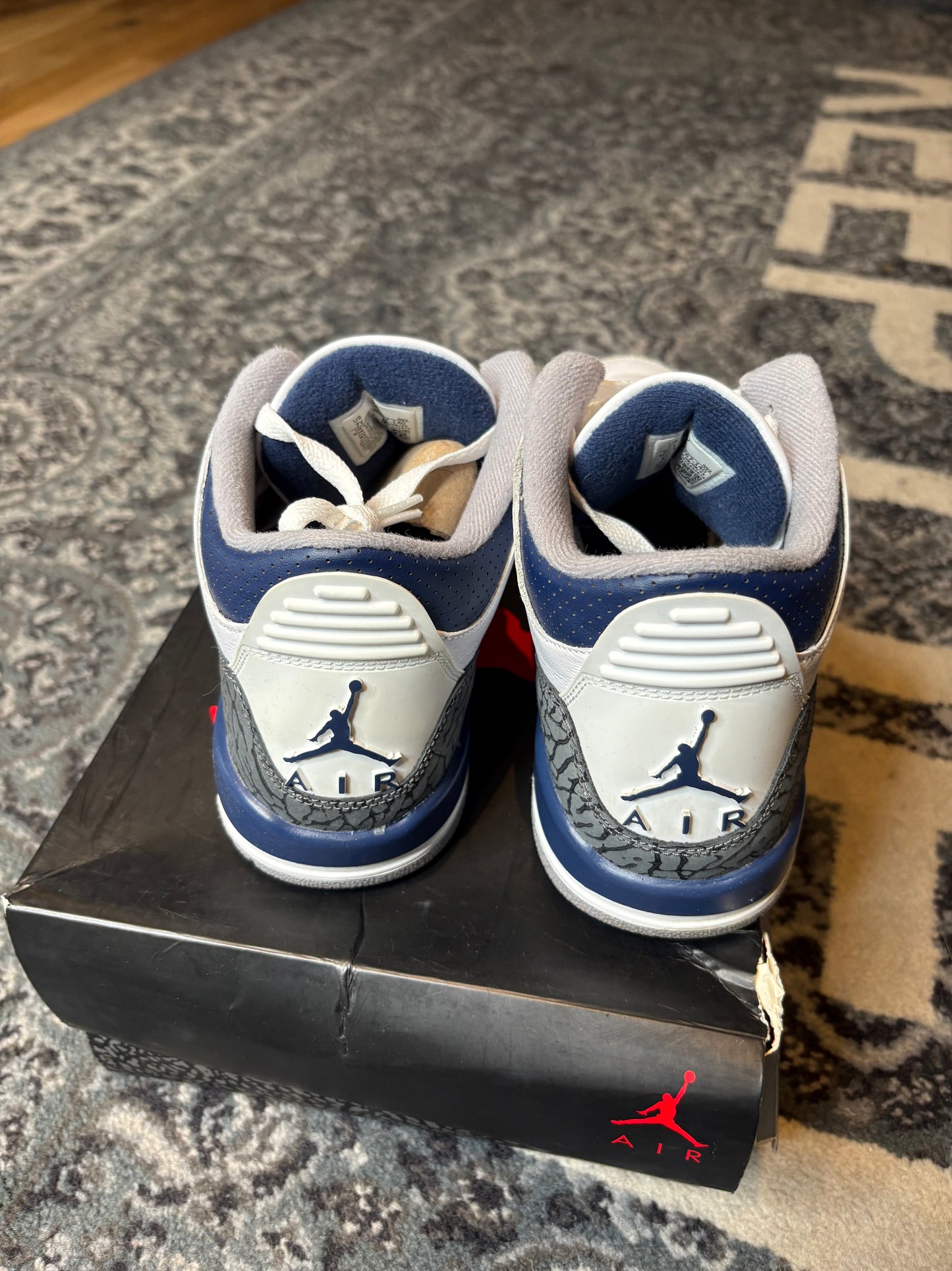 Jordan 3 Retro “Midnight Navy” CLEAN OG SIZE 7Y