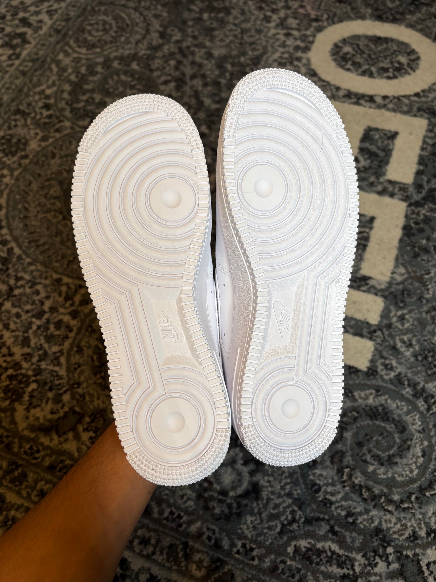 Air Force 1 “White” NB DS SIZE 9.5