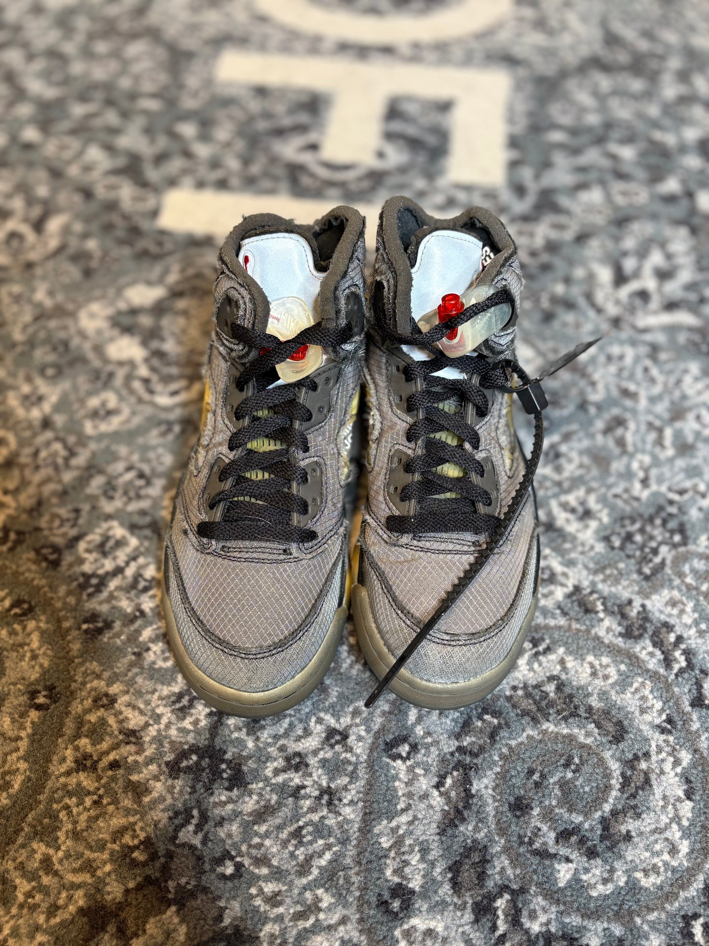 Jordan 5 Retro Off White “Muslin” NB CLEAN Size 5