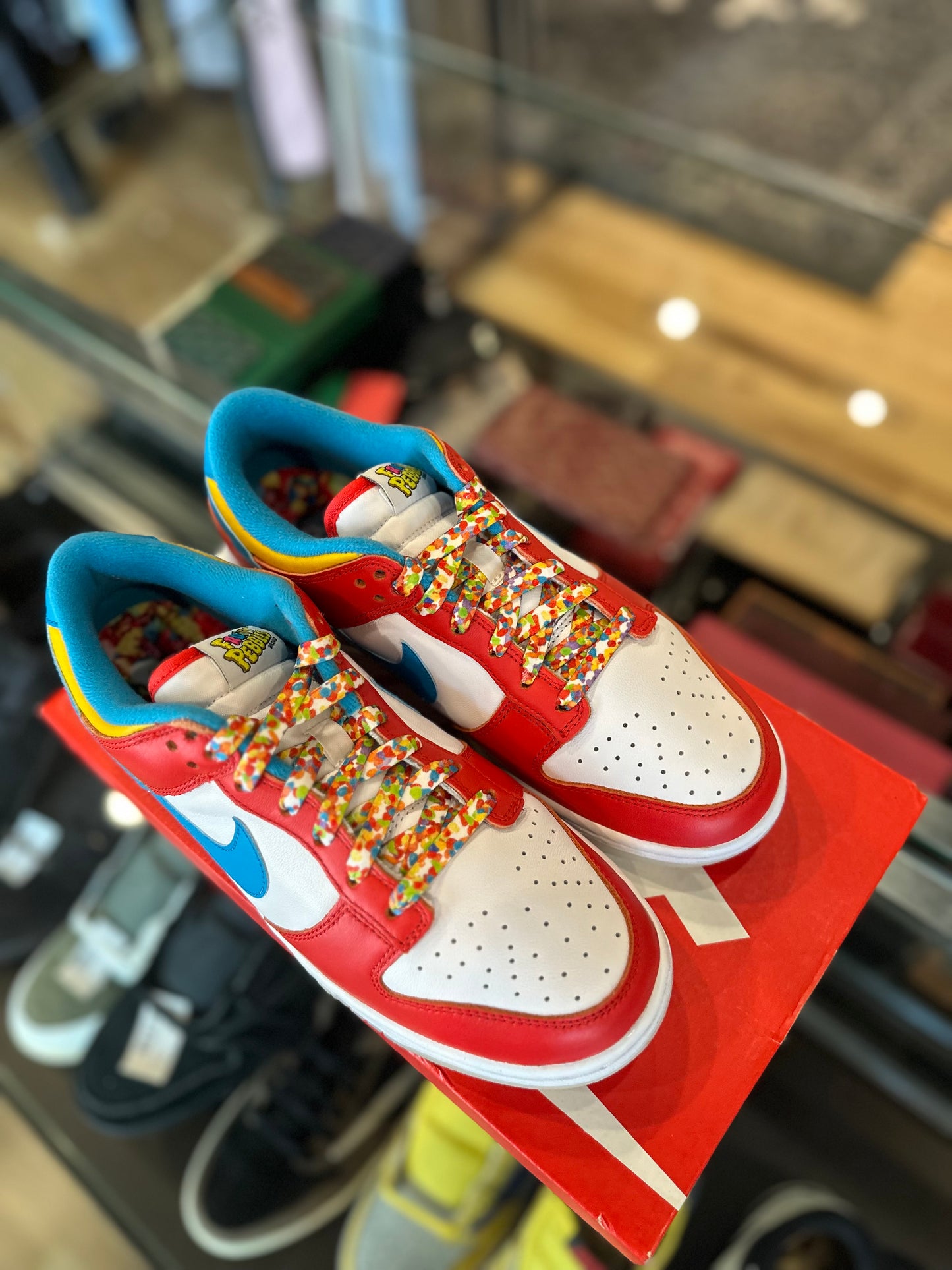 Dunk Low LeBron James Fruity Pebbles DS OG Size 8