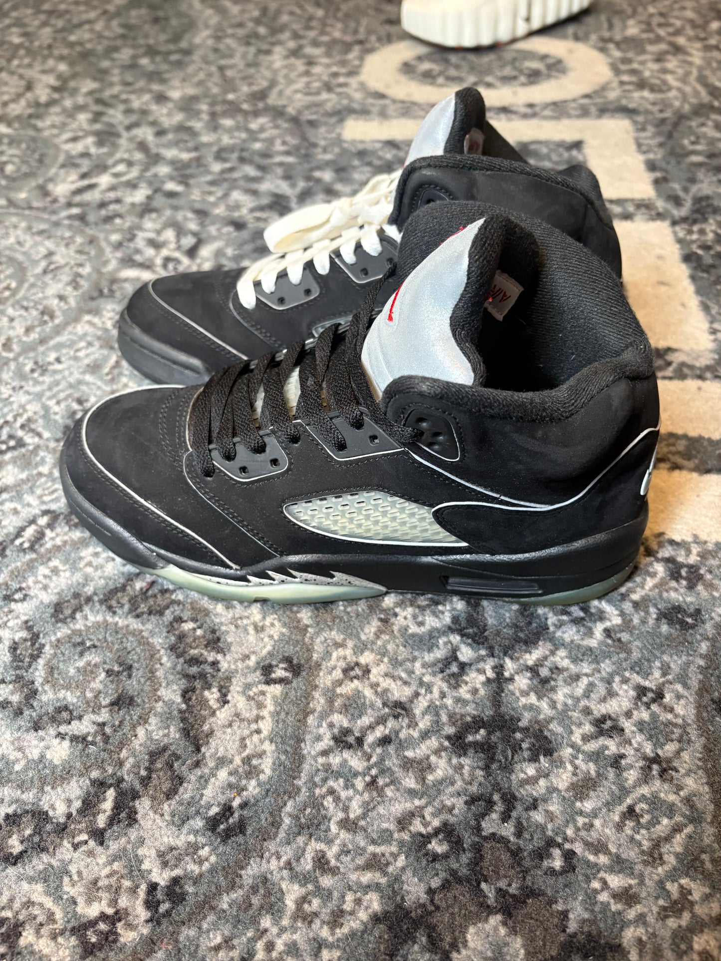 Jordan 5 Retro “Black Metallic” Po Nb Size 6.5Y
