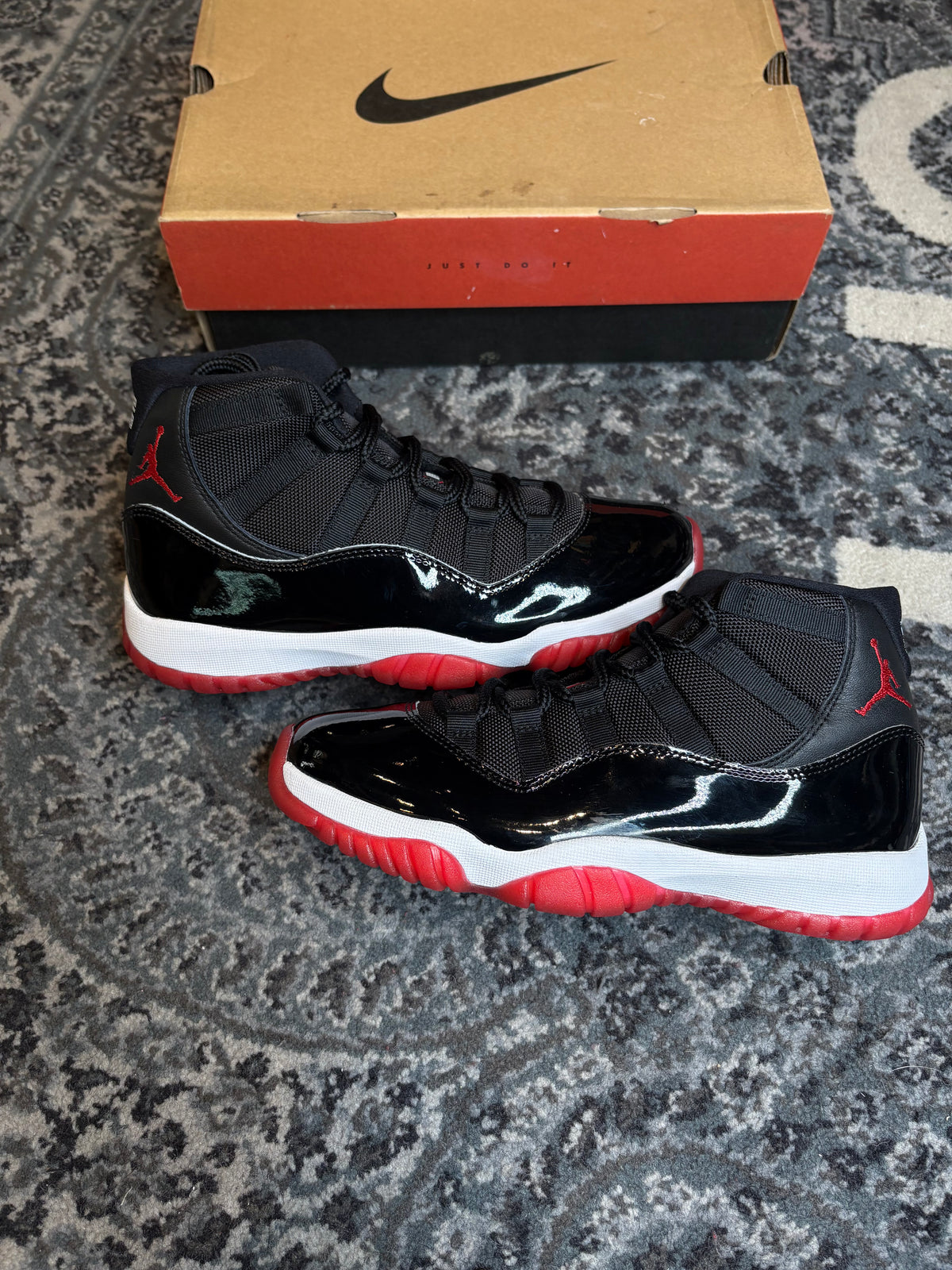Jordan 11 Retro “Bred” Vnds Og Size 8
