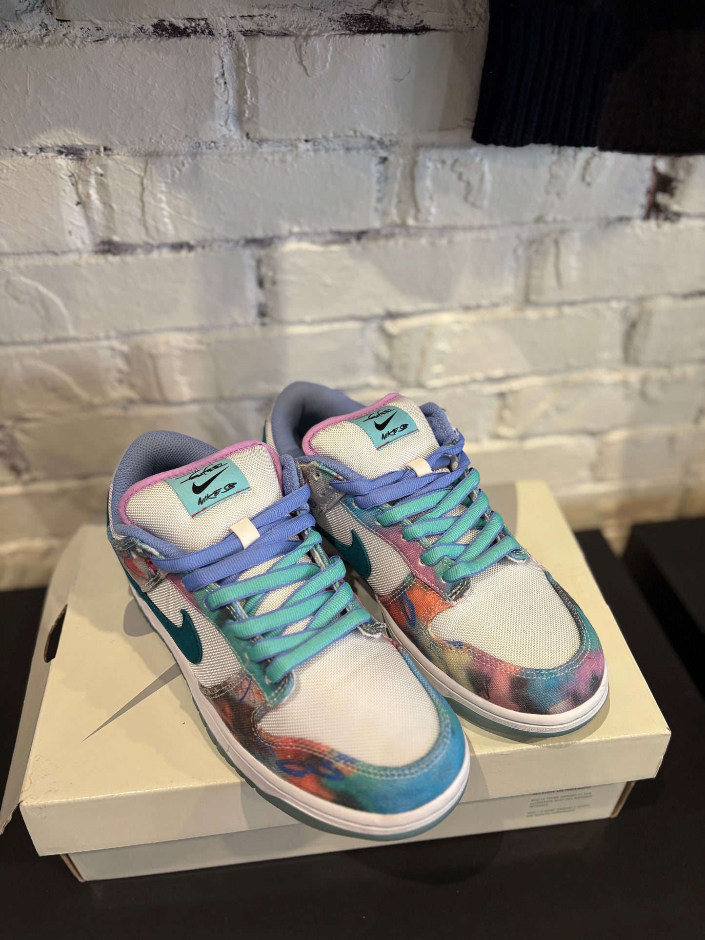 SB Dunk Low Futura Laboratories Bleached Aqua Clean OG Size 7