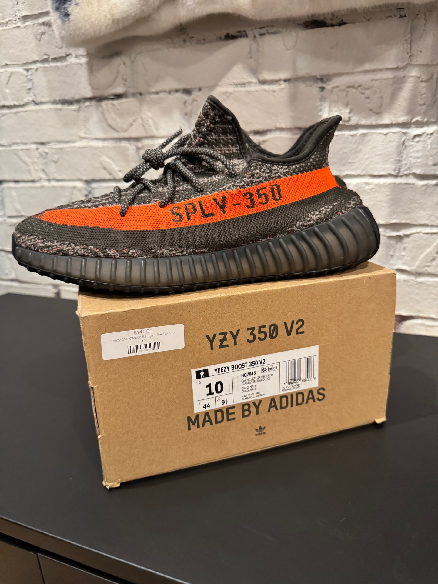 Yeezy 350 Carbon Beluga Size 10