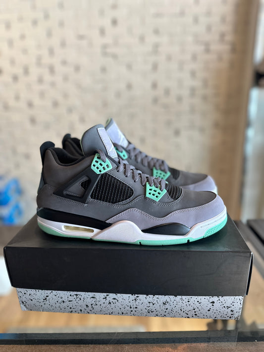 JORDAN 4 GREEN GLOW SIZE 13