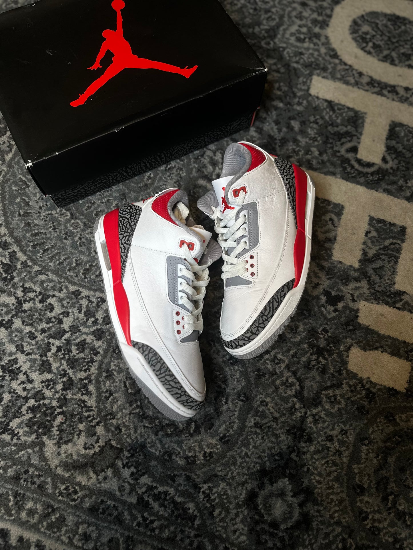 Jordan 3 Retro “Fire Red” Clean Og Size 10.5