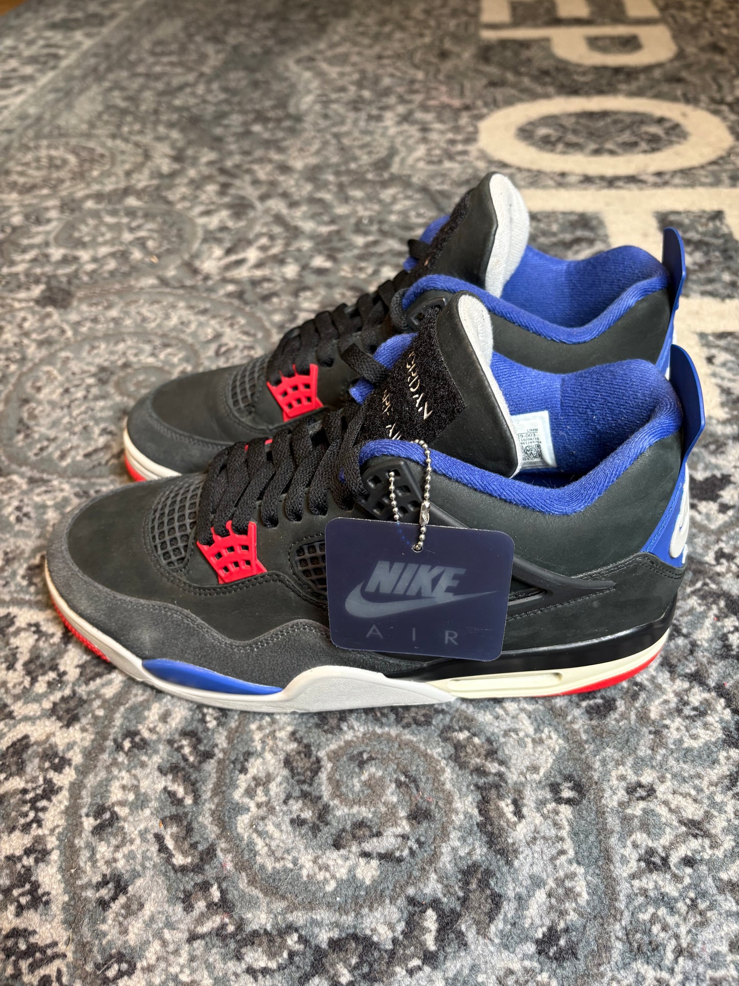 Jordan 4 Retro “Rare Air” Clean Nb Size 10.5