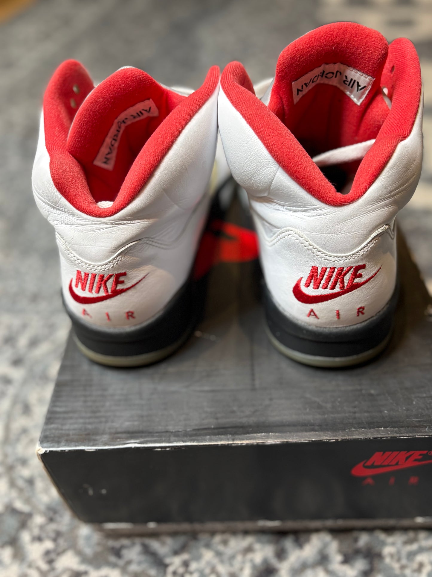 Jordan 5 Retro “Fire Red Silver Tongue” Po Og Size 10
