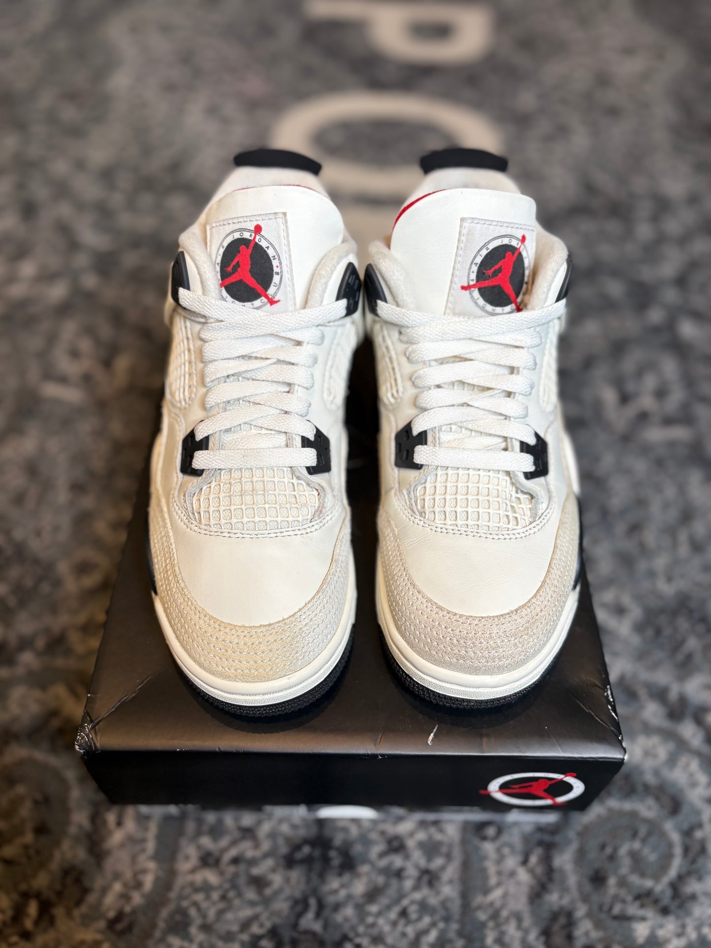 Jordan 4 Retro “Flight Club” Clean OG Size 6Y