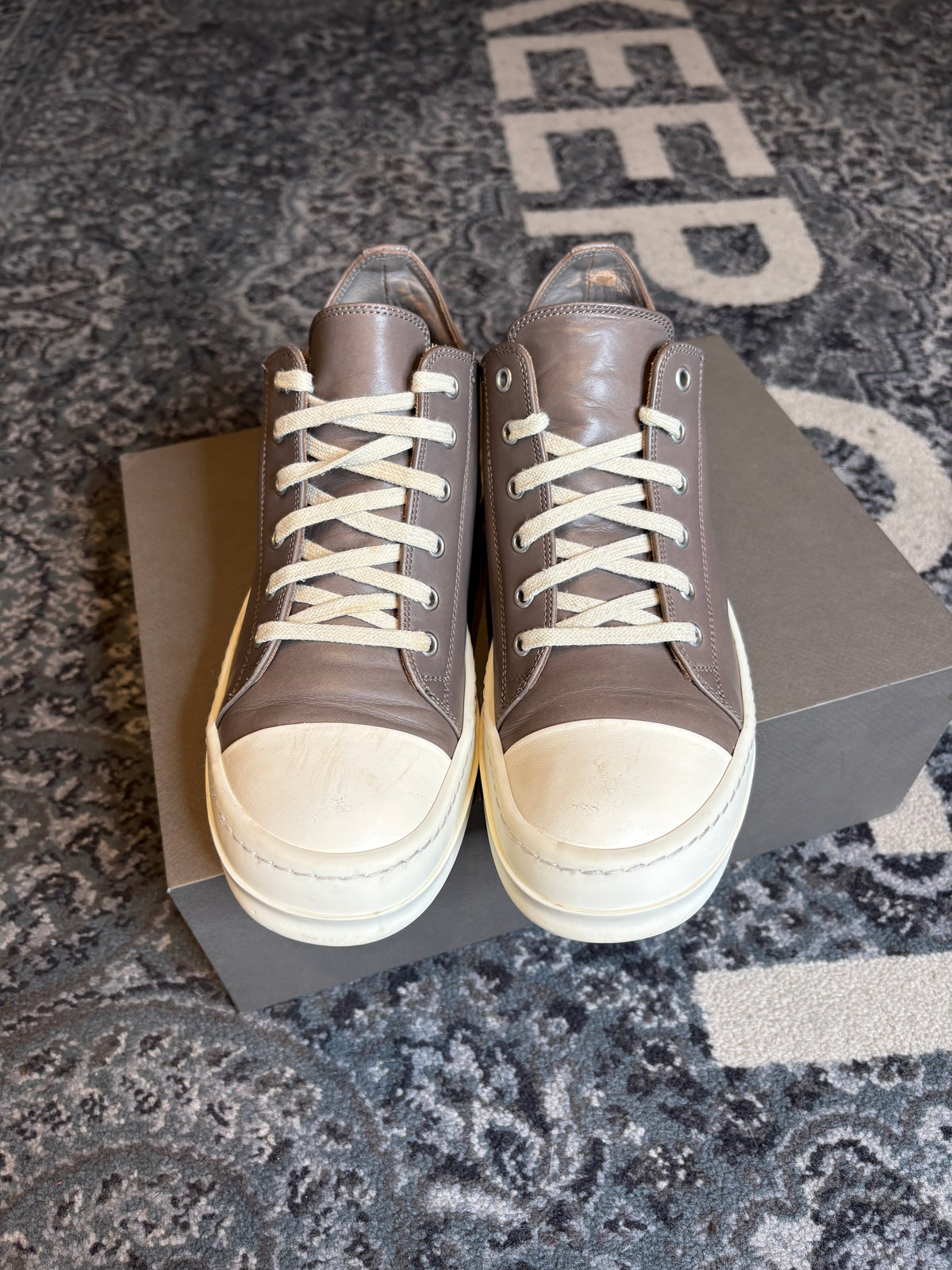 Rick Owen’s Ramone Dark Brown Og Clean Size 7.5