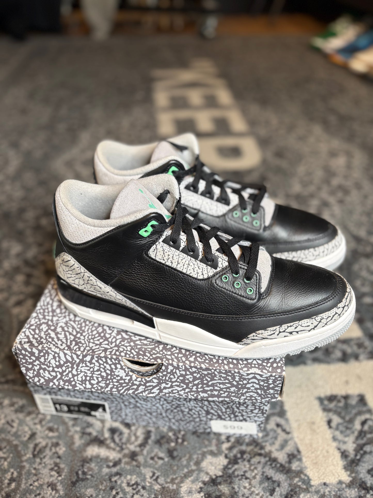 Jordan 3 Retro “Green Glo” Clean Og Size 13