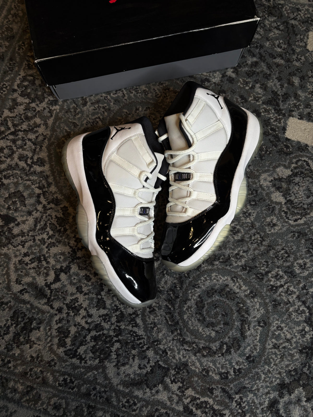 Jordan 11 Retro “Concord” Clean Og Size 10.5