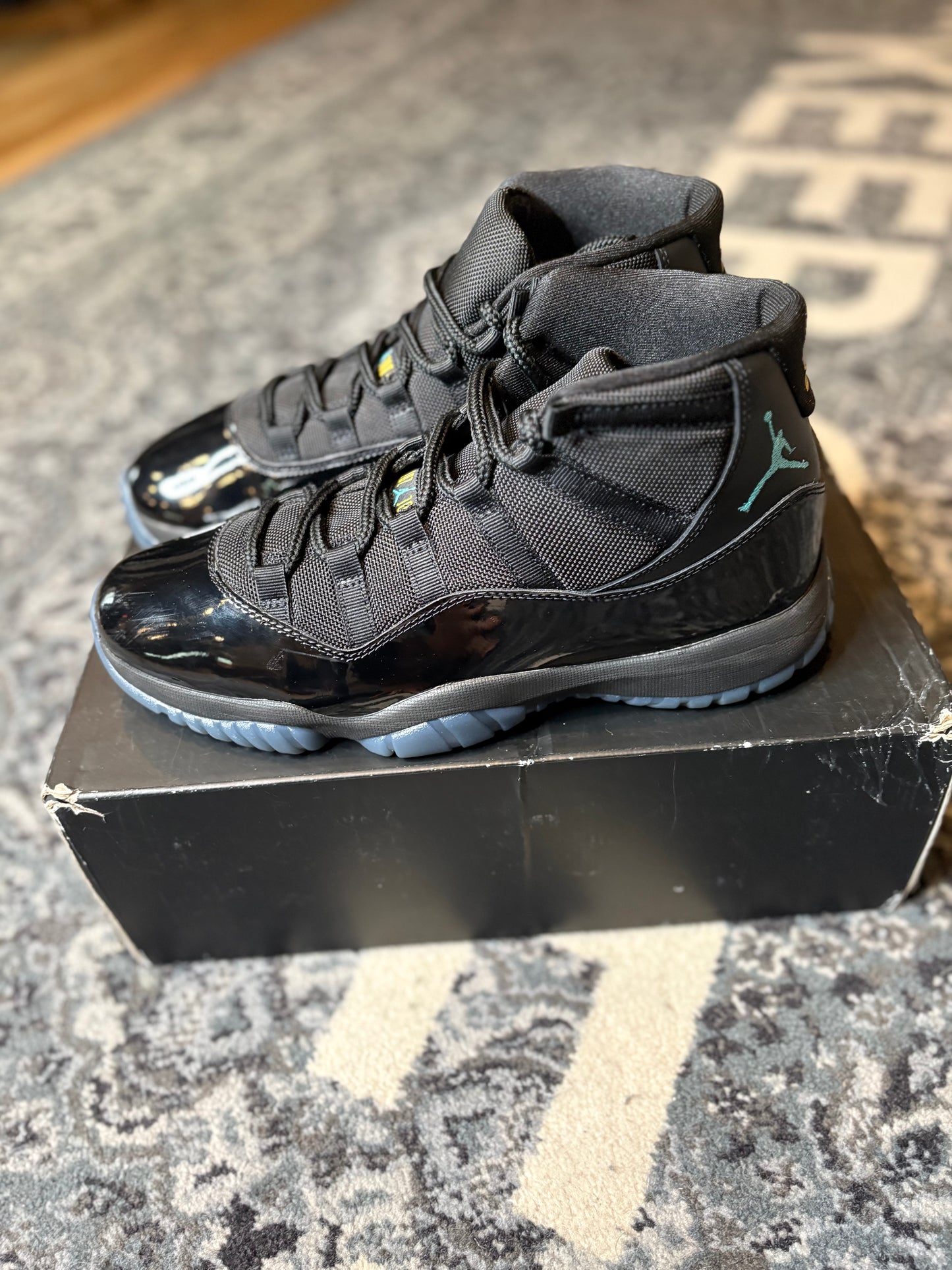 Jordan 11 Retro “Gamma Blue” CLEAN OG SIZE 10