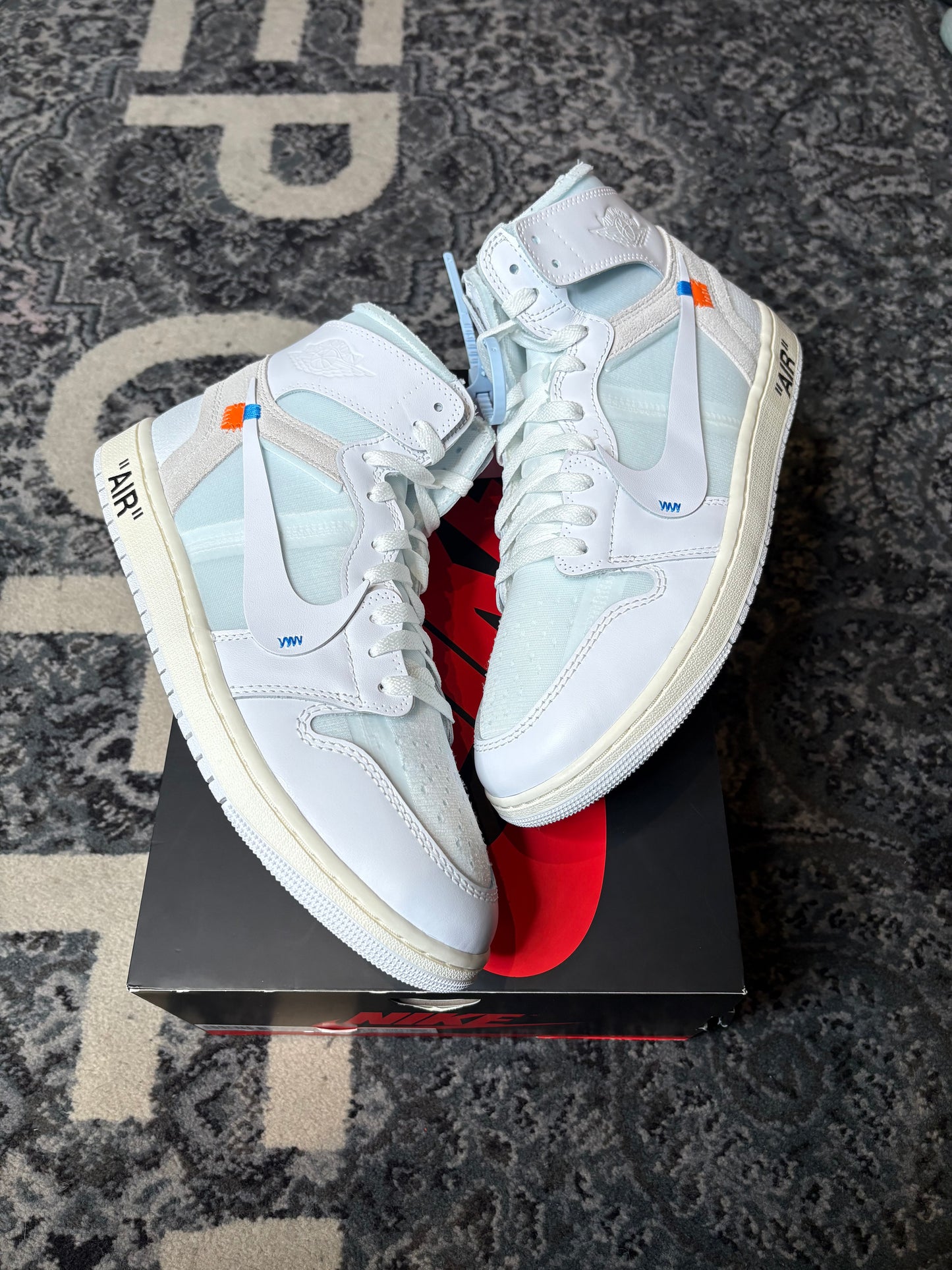 Jordan 1 Retro “Virgil Abloh Archive Alaska” Clean Og Size 12