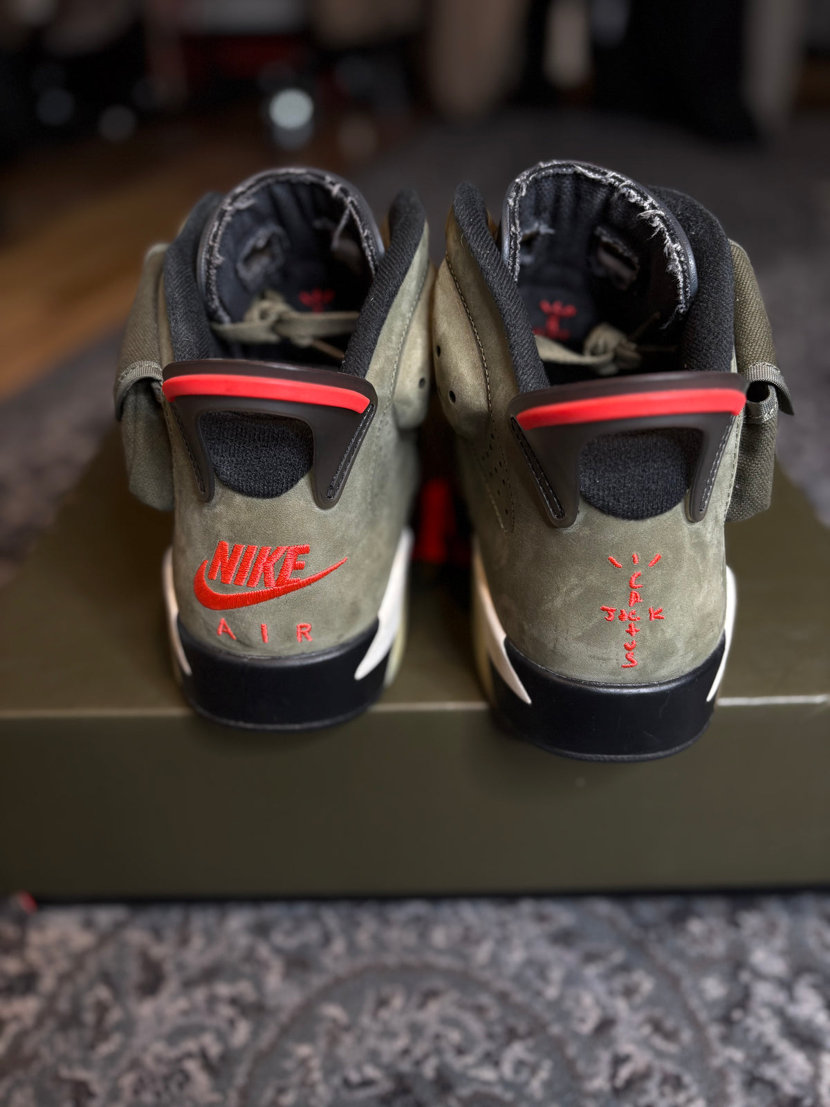 Jordan 6 Retro “Travis Scott Olive” Clean Og Size 11.5