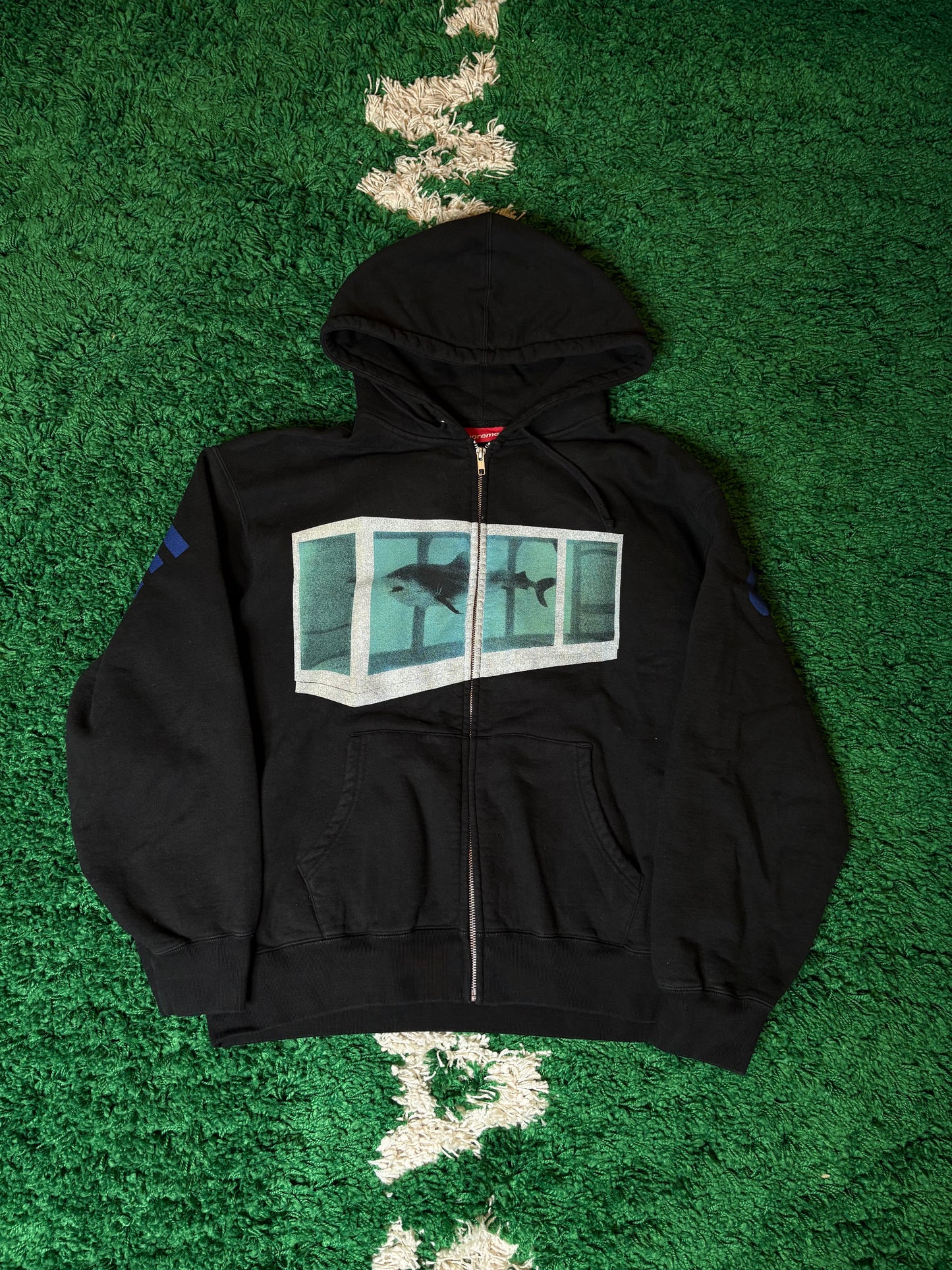 Supreme Damien Hirst Shark Zip Hoodie Size Medium