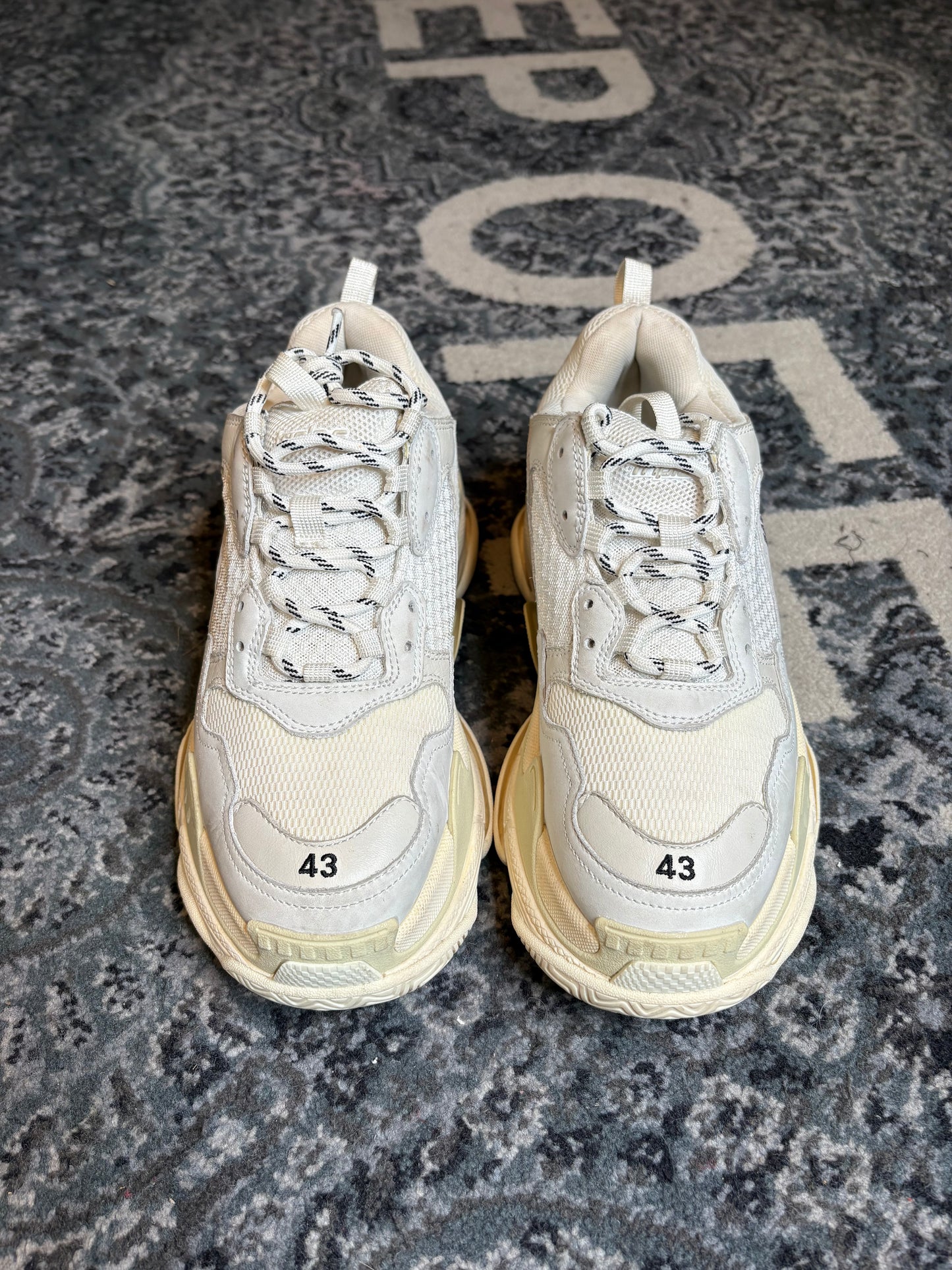 Balenciaga Triple S “White” Clean Nb Size 10(43 EU)