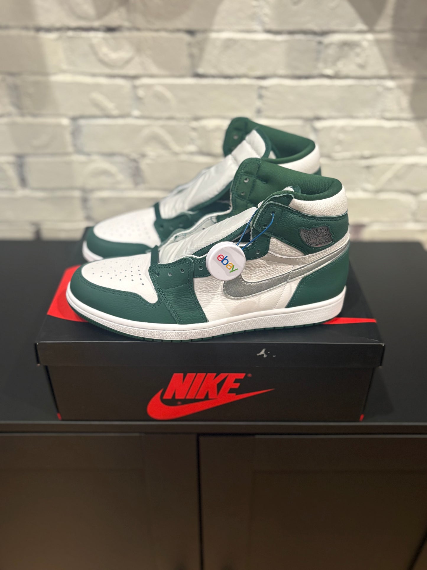 Jordan 1 ‘Gorge Green’ size 10 new