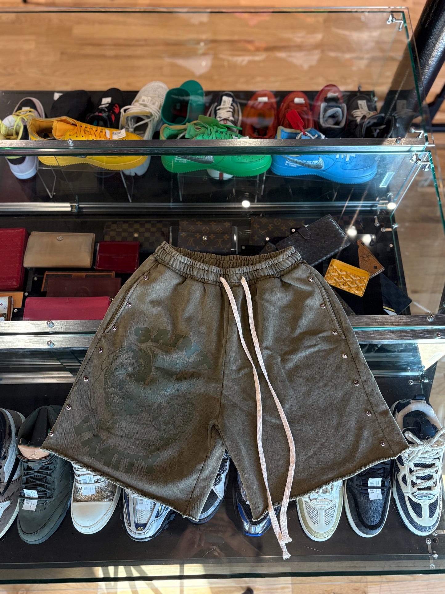 Saint Vanity Olive Sweat Shorts DS Size Small