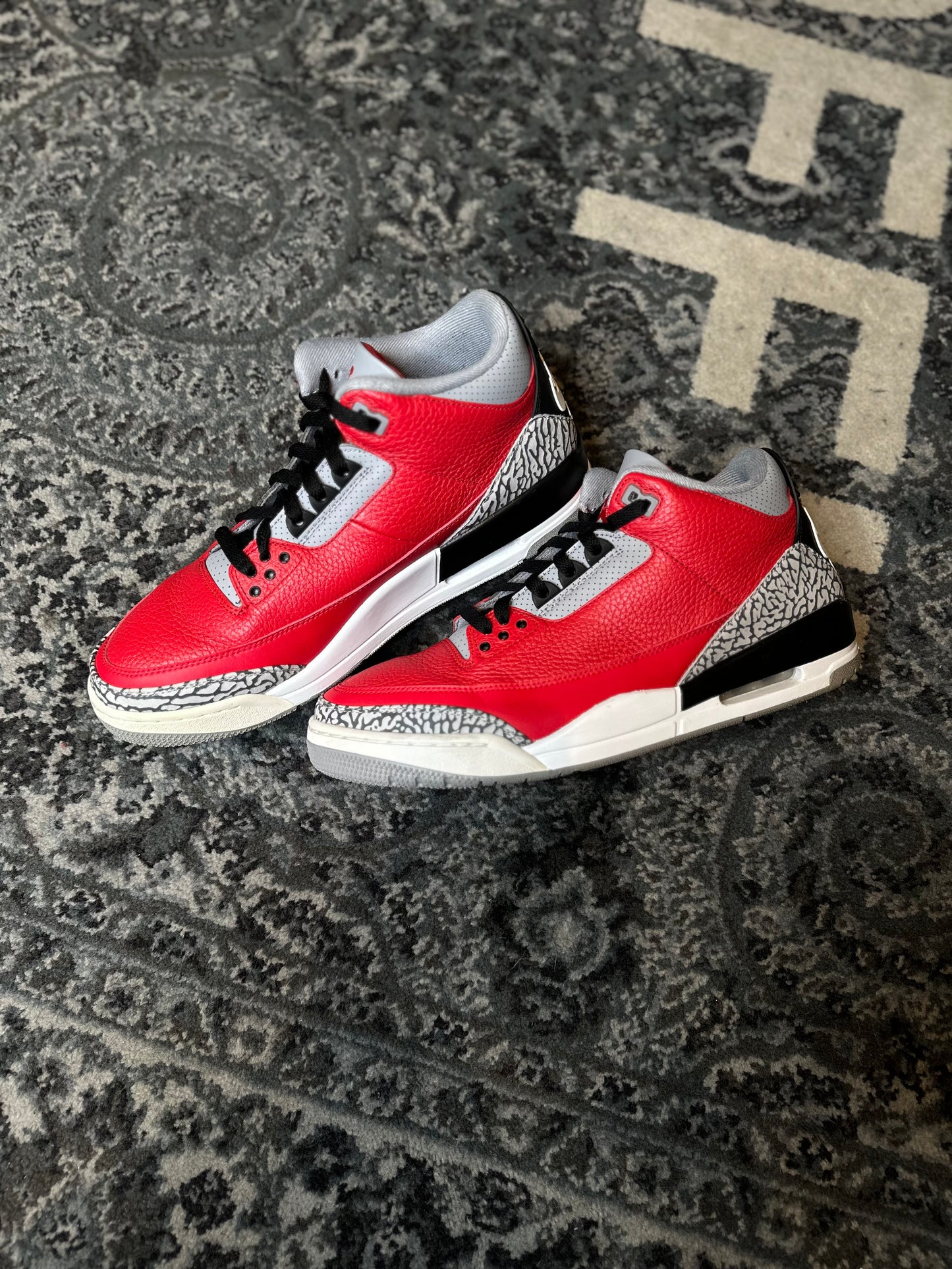 Jordan 3 Retro “Unite” Clean Nb Size 12