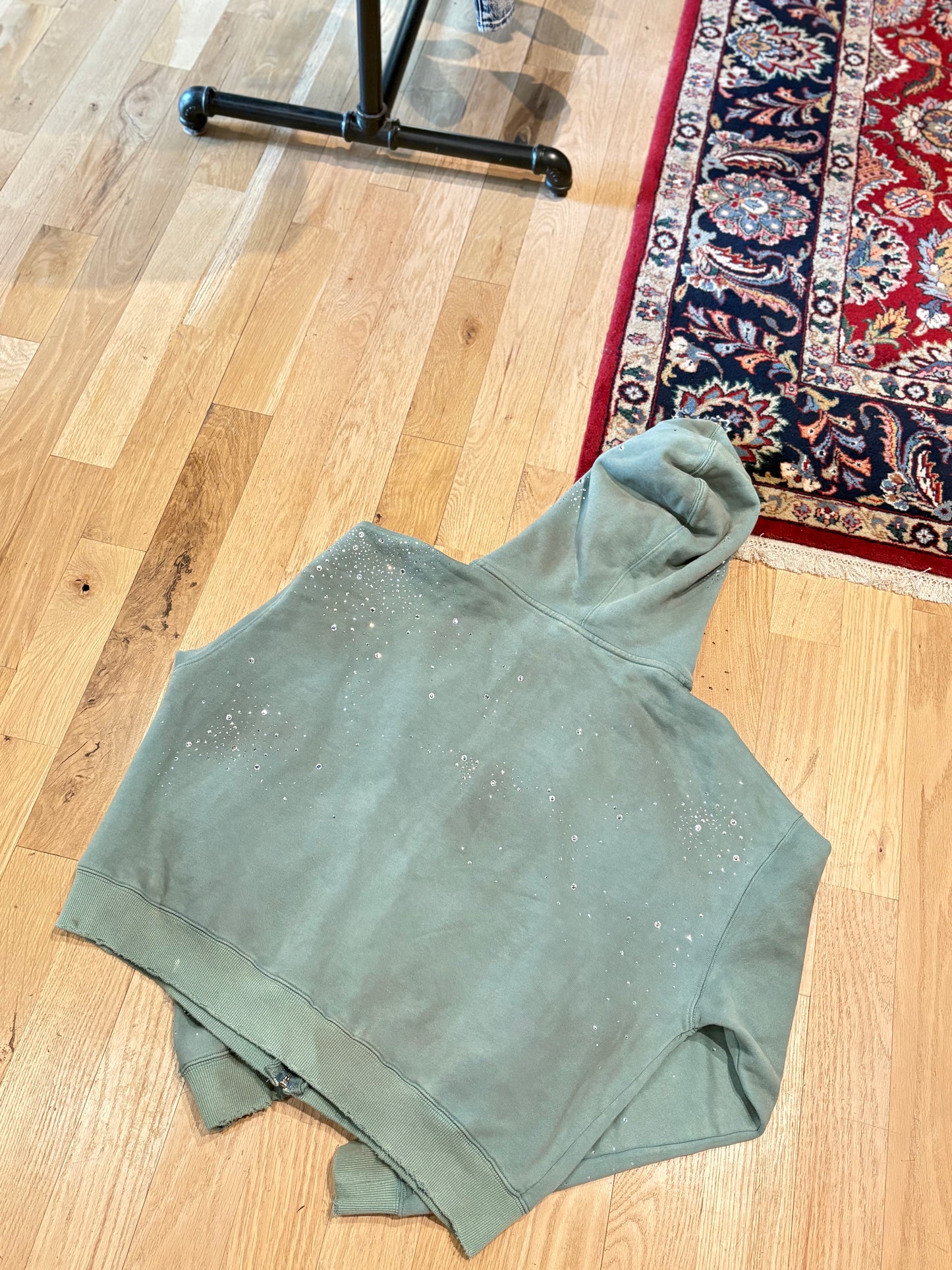 Vale Green Rhinestone Zip Hoodie Size Large