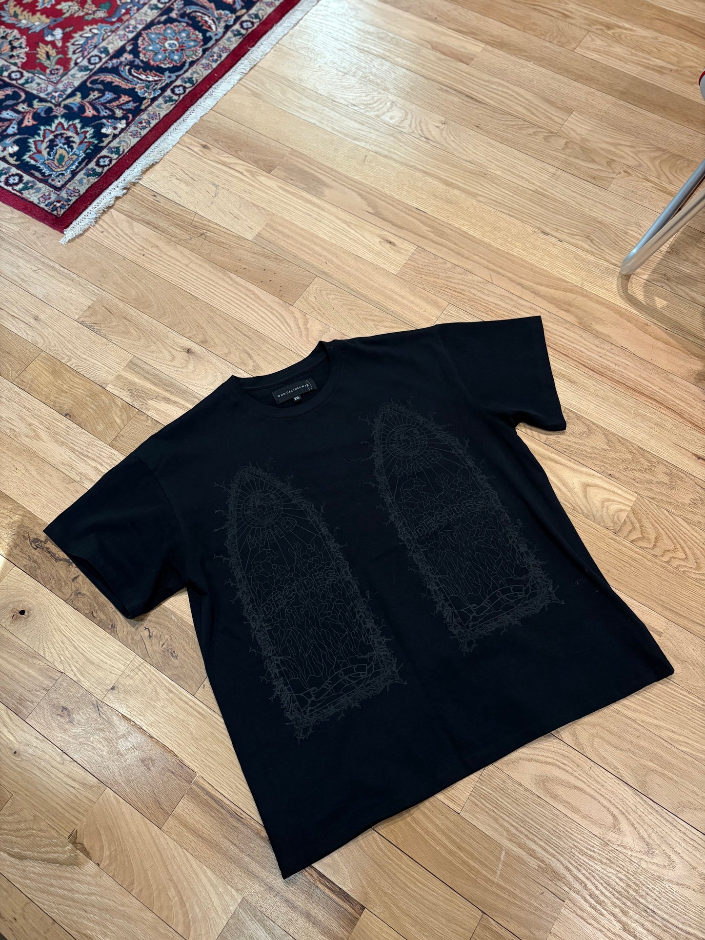 Who Decides War Tee Black Size XXL