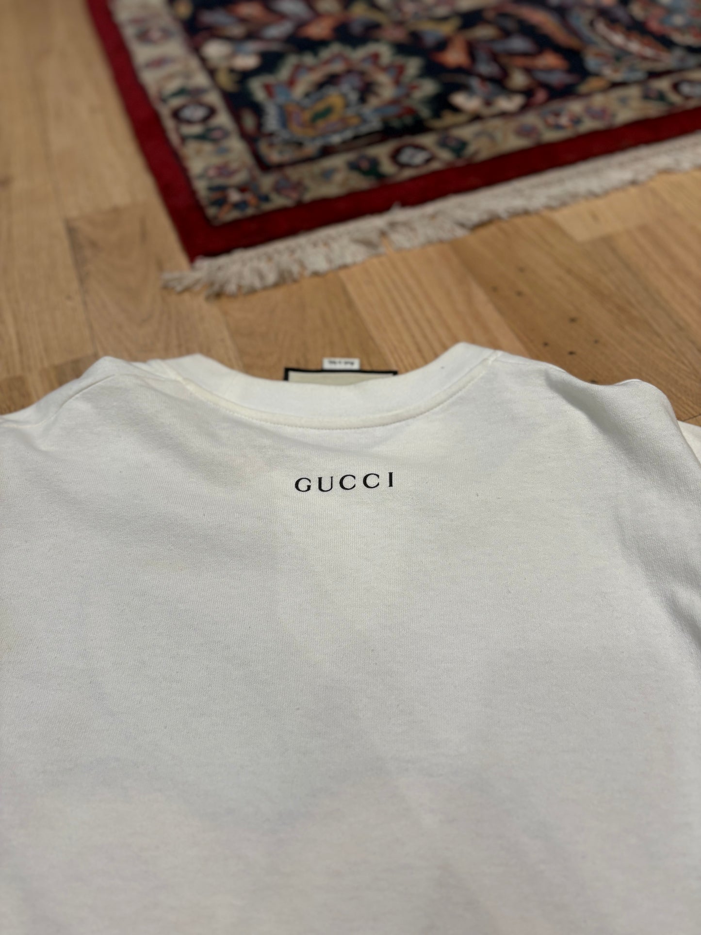 Gucci Apple Tee Size Small