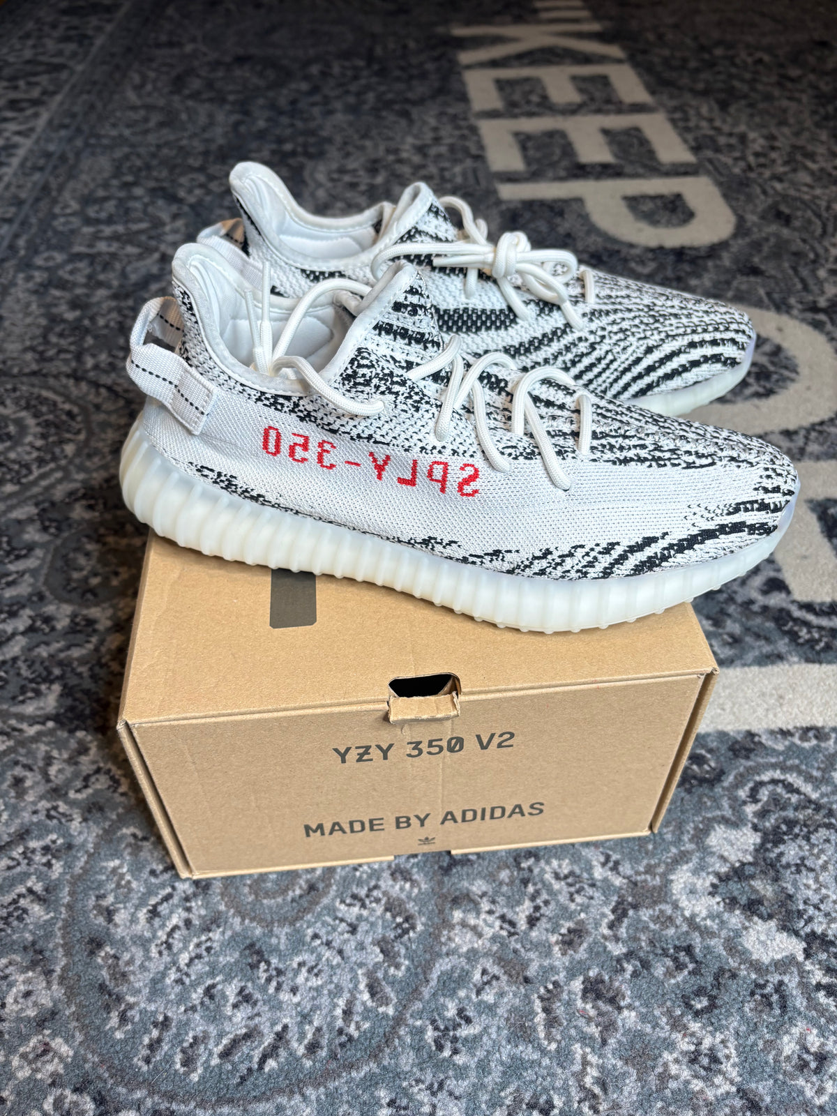 Yeezy 350 V2 “Zebra” Vnds Og Size 11