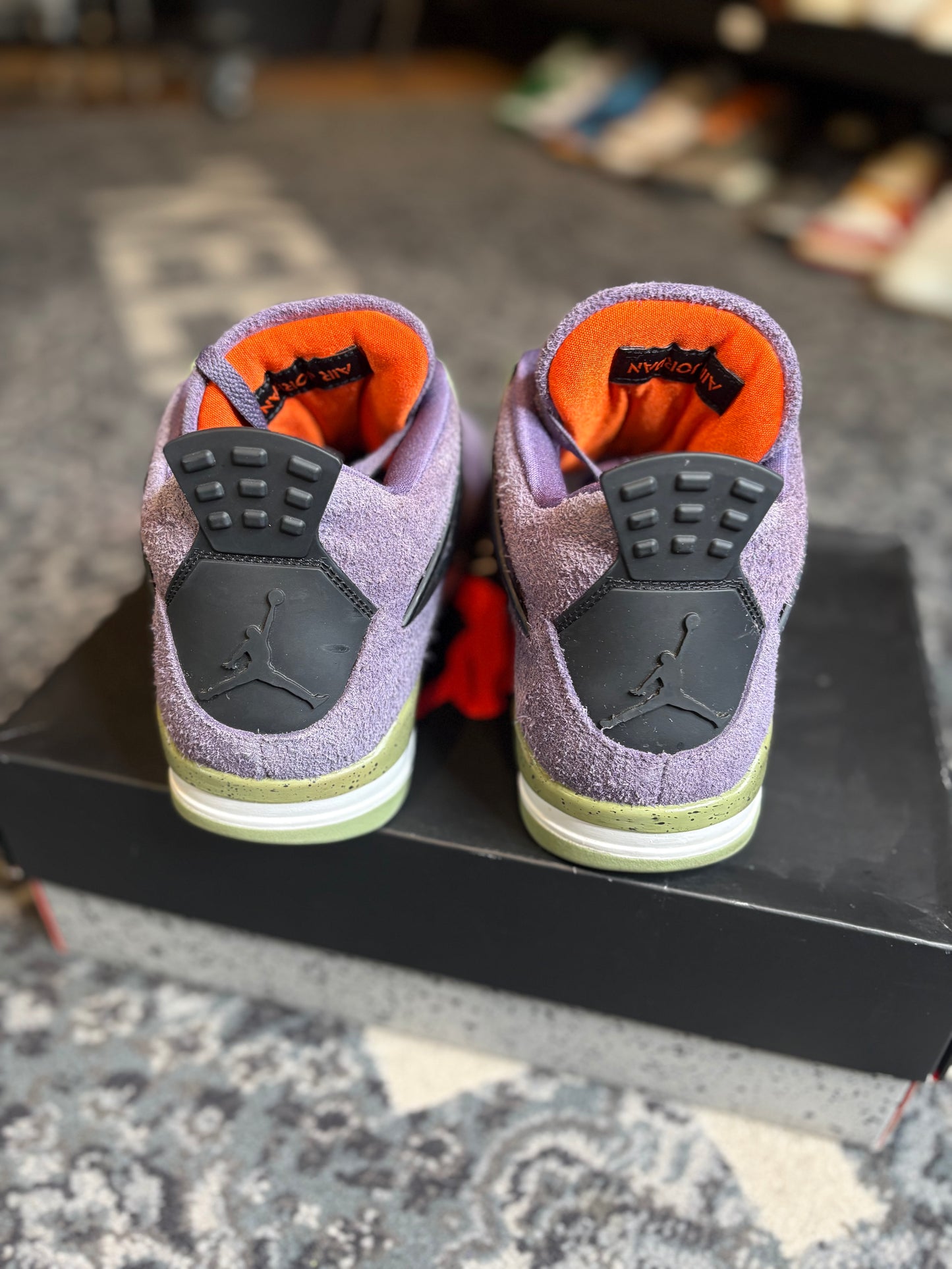 Jordan 4 Retro “Canyon Purple” Clean Og Size 10.5M/12W
