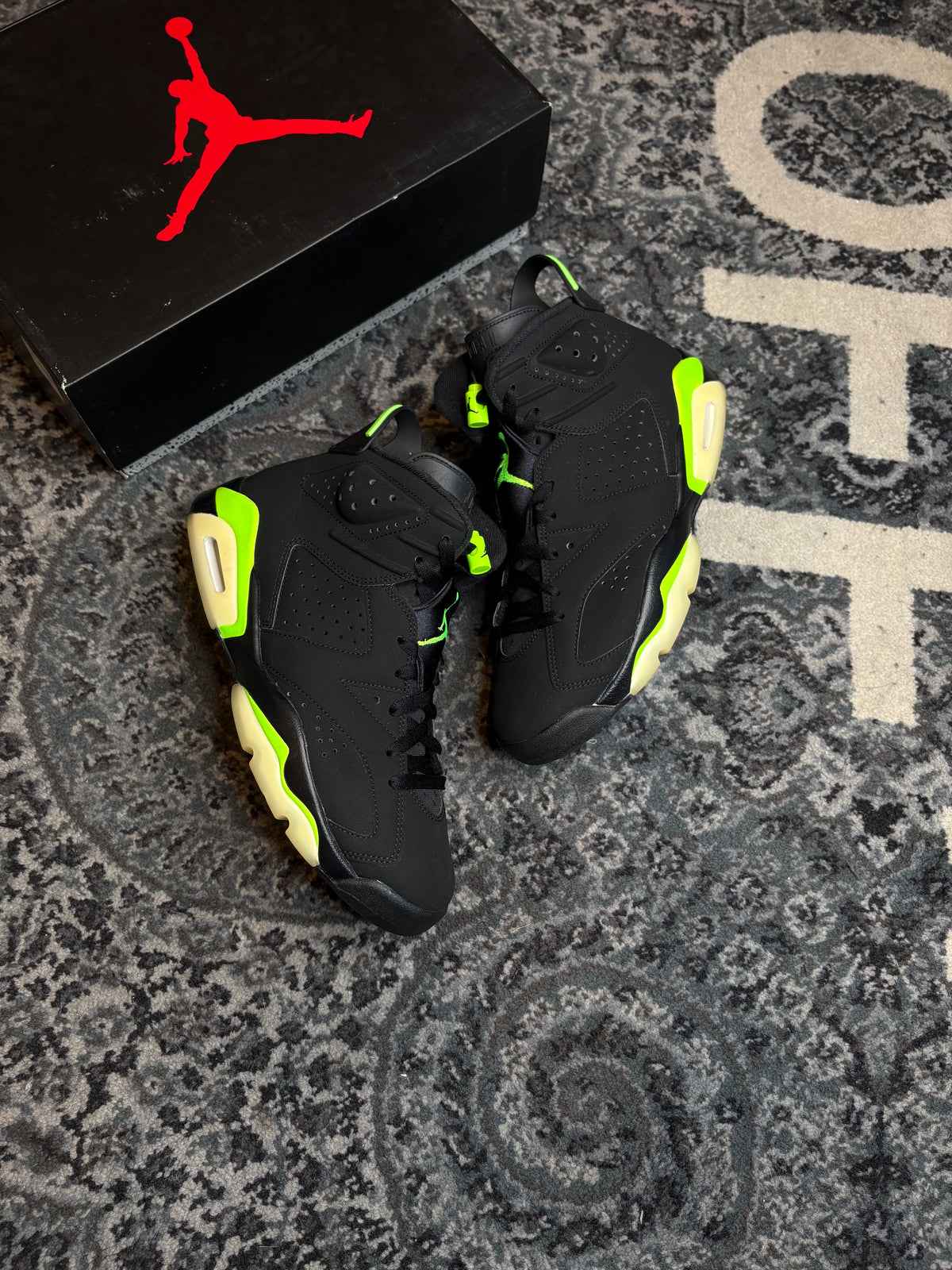Jordan 6 Retro “Electric Green” Clean Og Size 10
