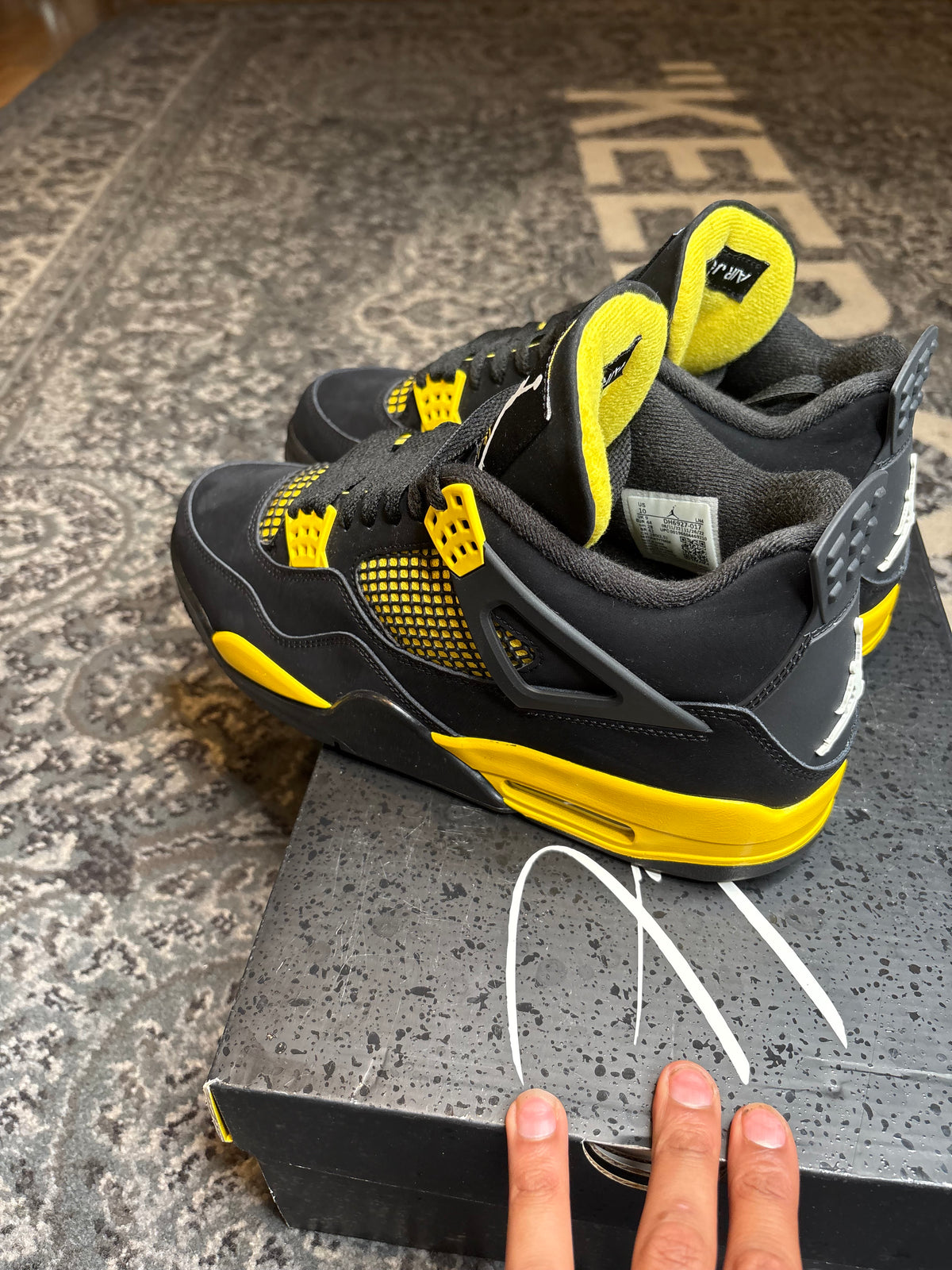 Jordan 4 Retro “Yellow Thunder” Clean Og Size 10
