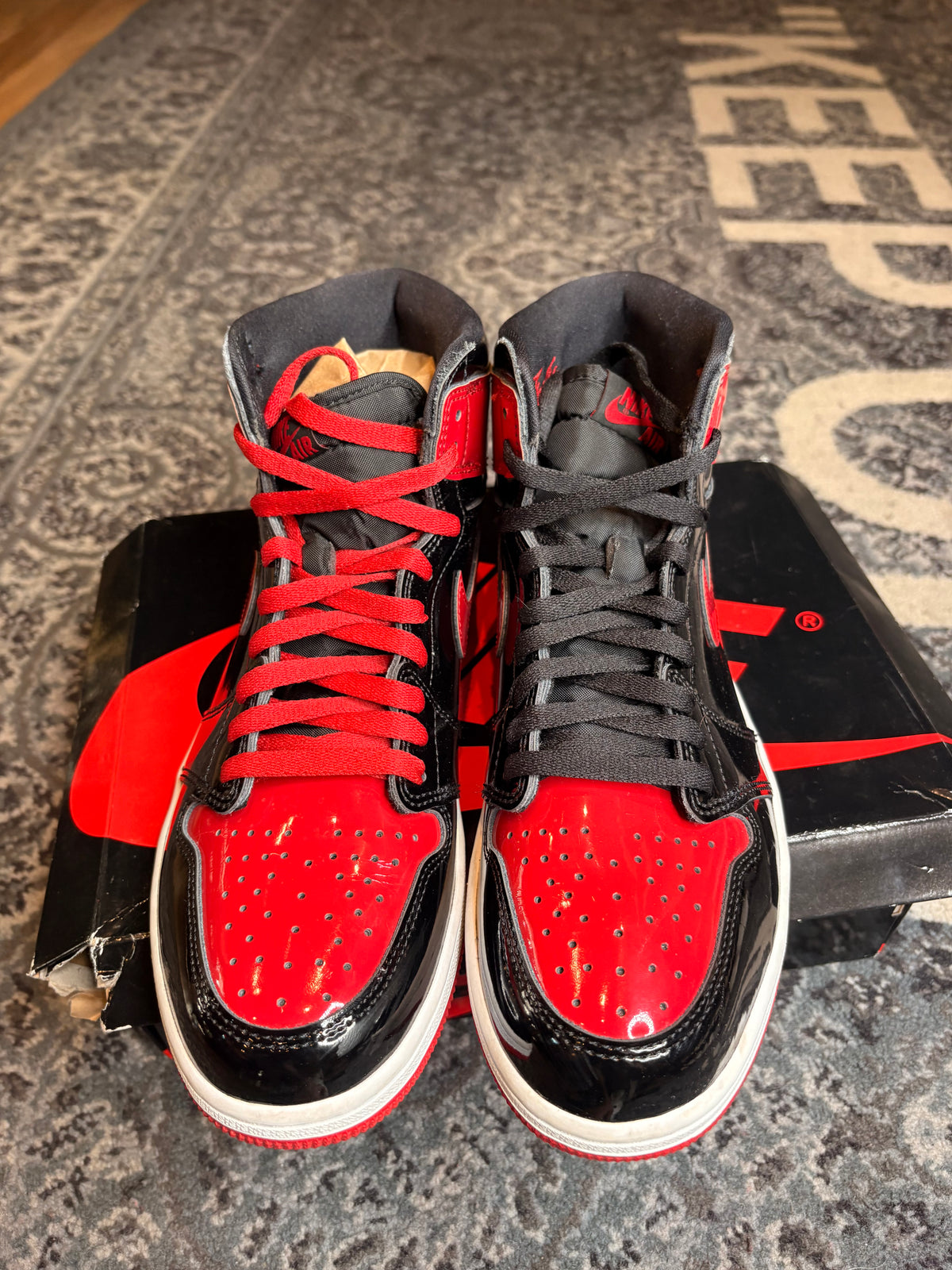 Jordan 1 Retro “Patent Bred” Clean Og Size 9.5