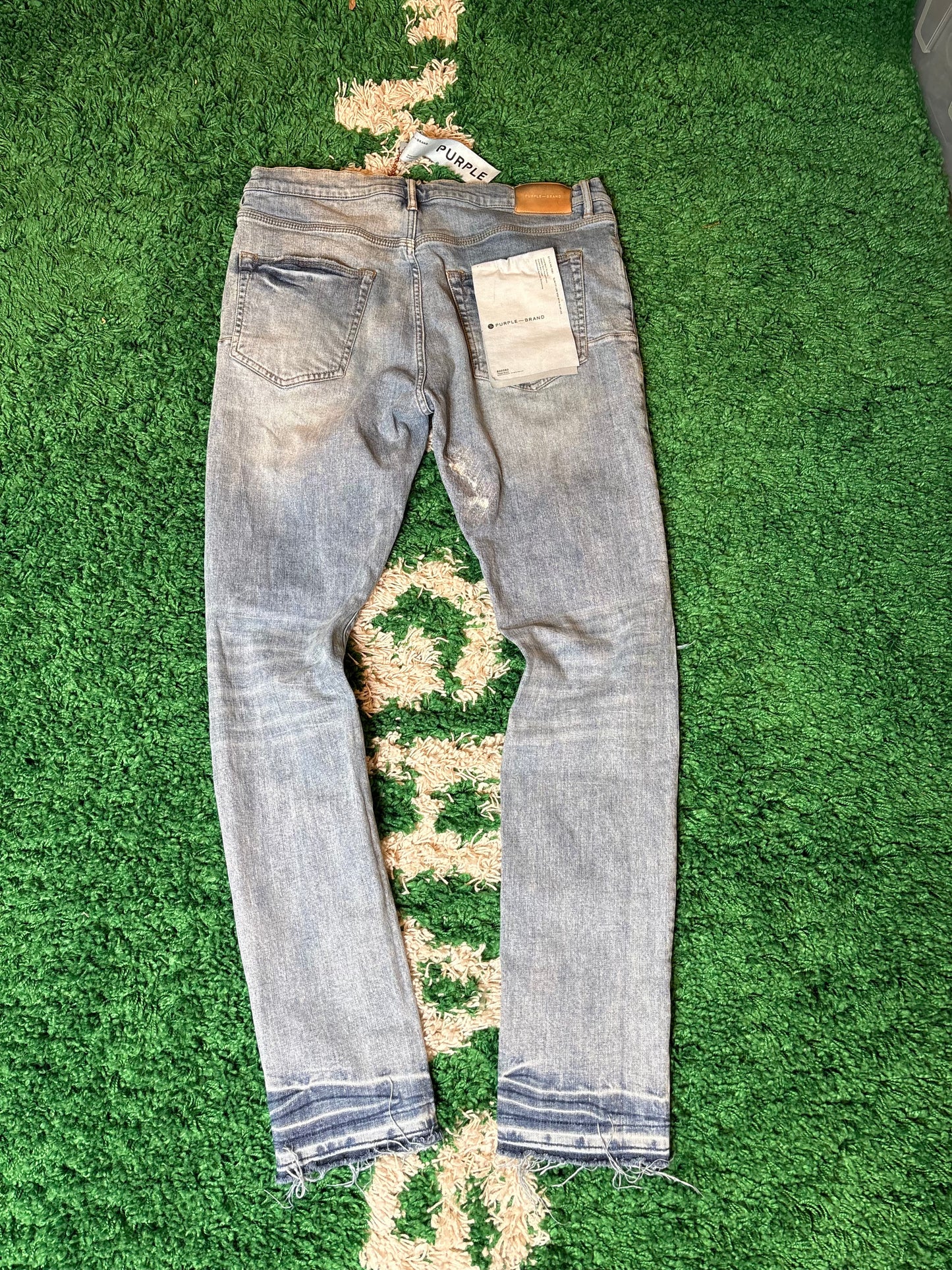 Purple Jeans Light Wash Distressed Size 36