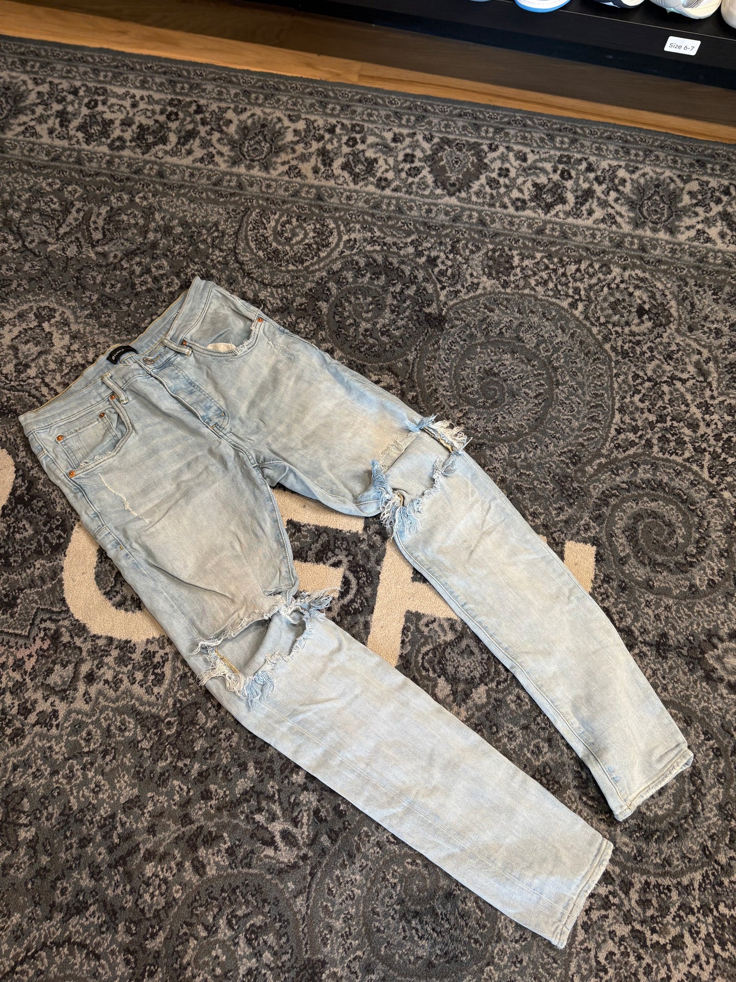 Purple Jeans Light Wash Distressed Size 33