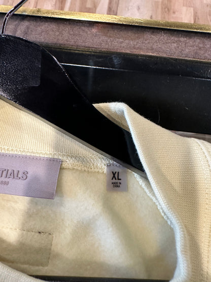 Essentials Yellow Crewneck Sz. XL  no flaws