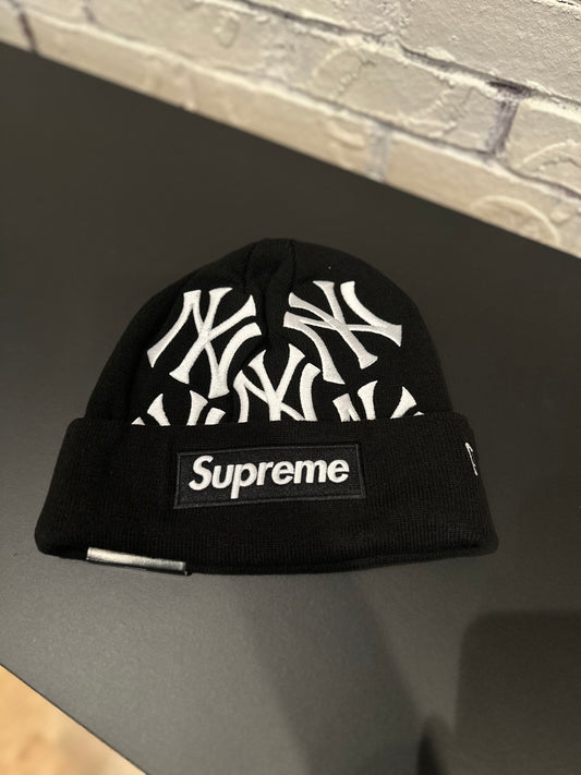 Supreme NY Yankees Beanie DS