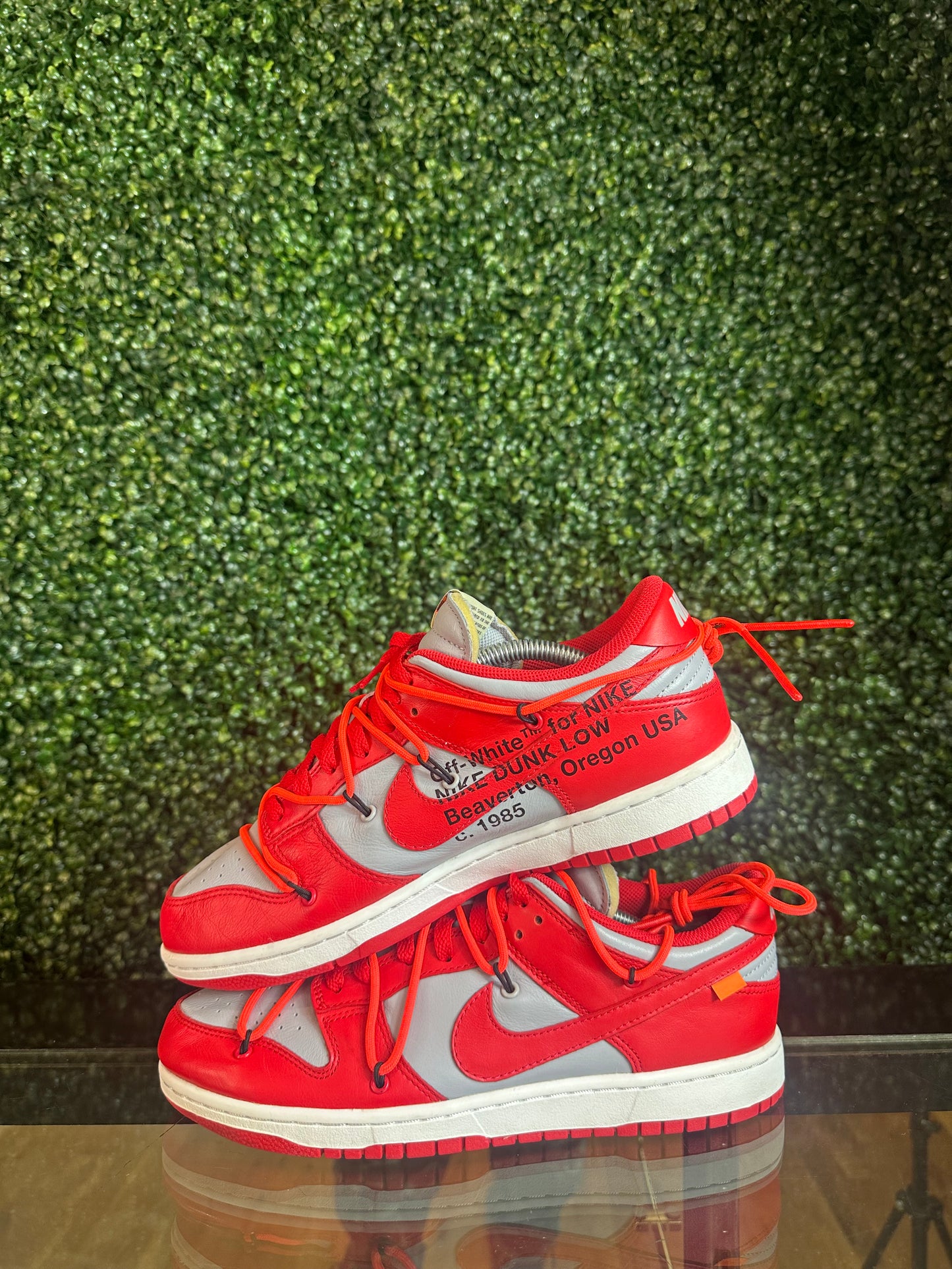 Off-White x Nike Dunk Low LTHR “UNLV” Size 9.5 CLEAN NB