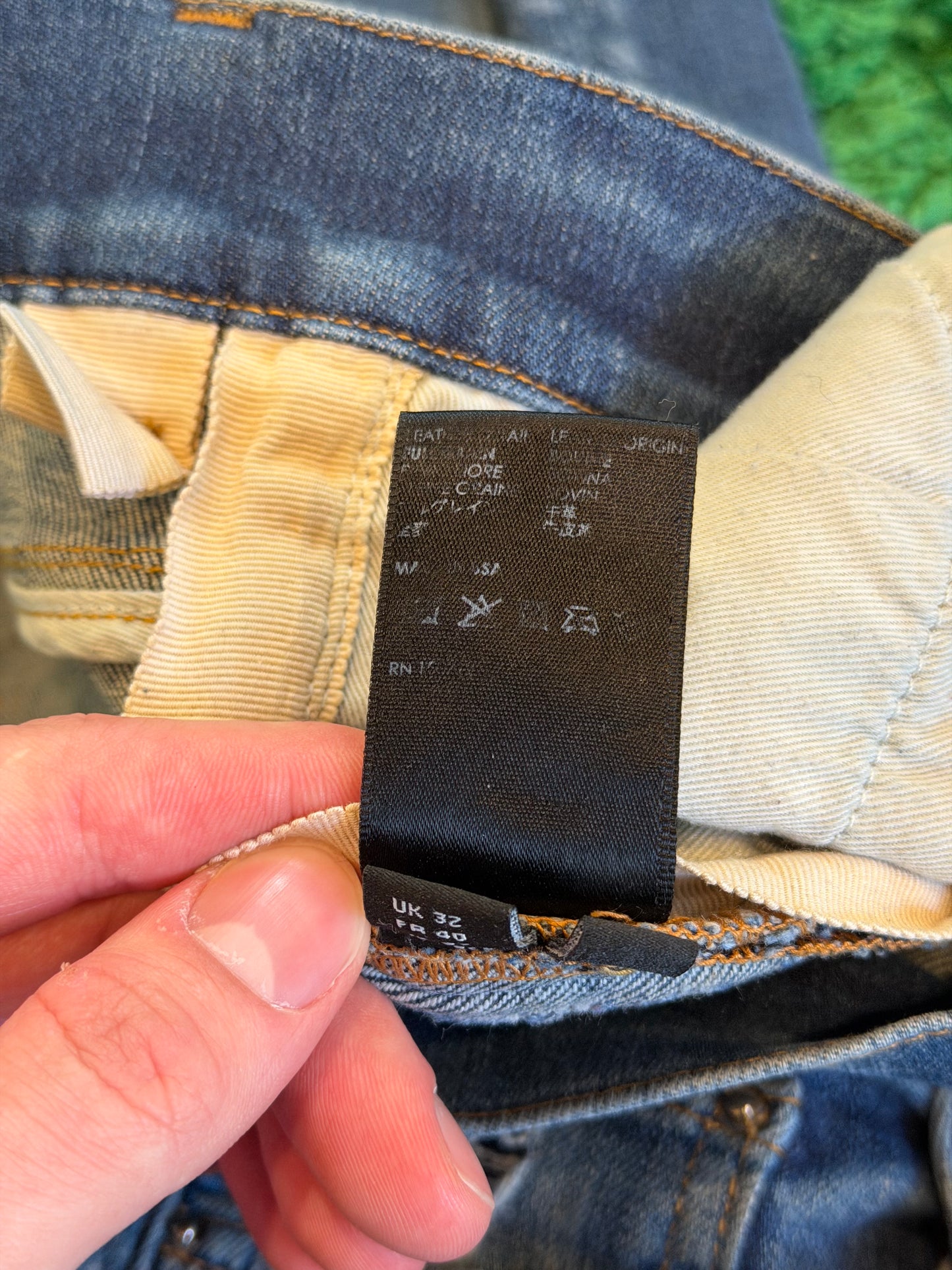 Amiri Jeans Distressed Black Patches Size 32